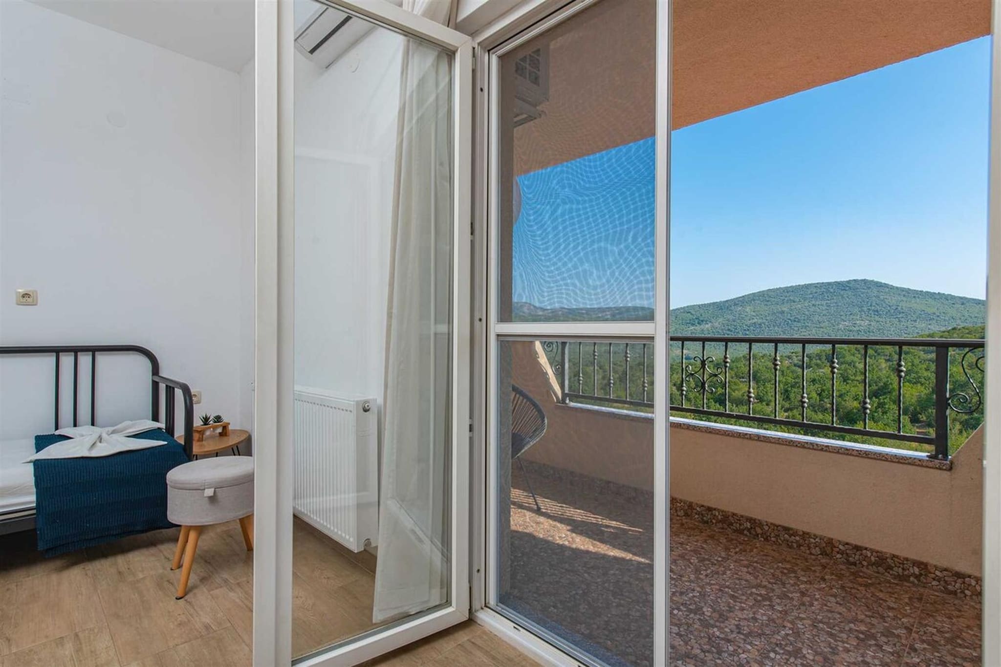 VILLA DIDOVINA-Uitzicht zomer