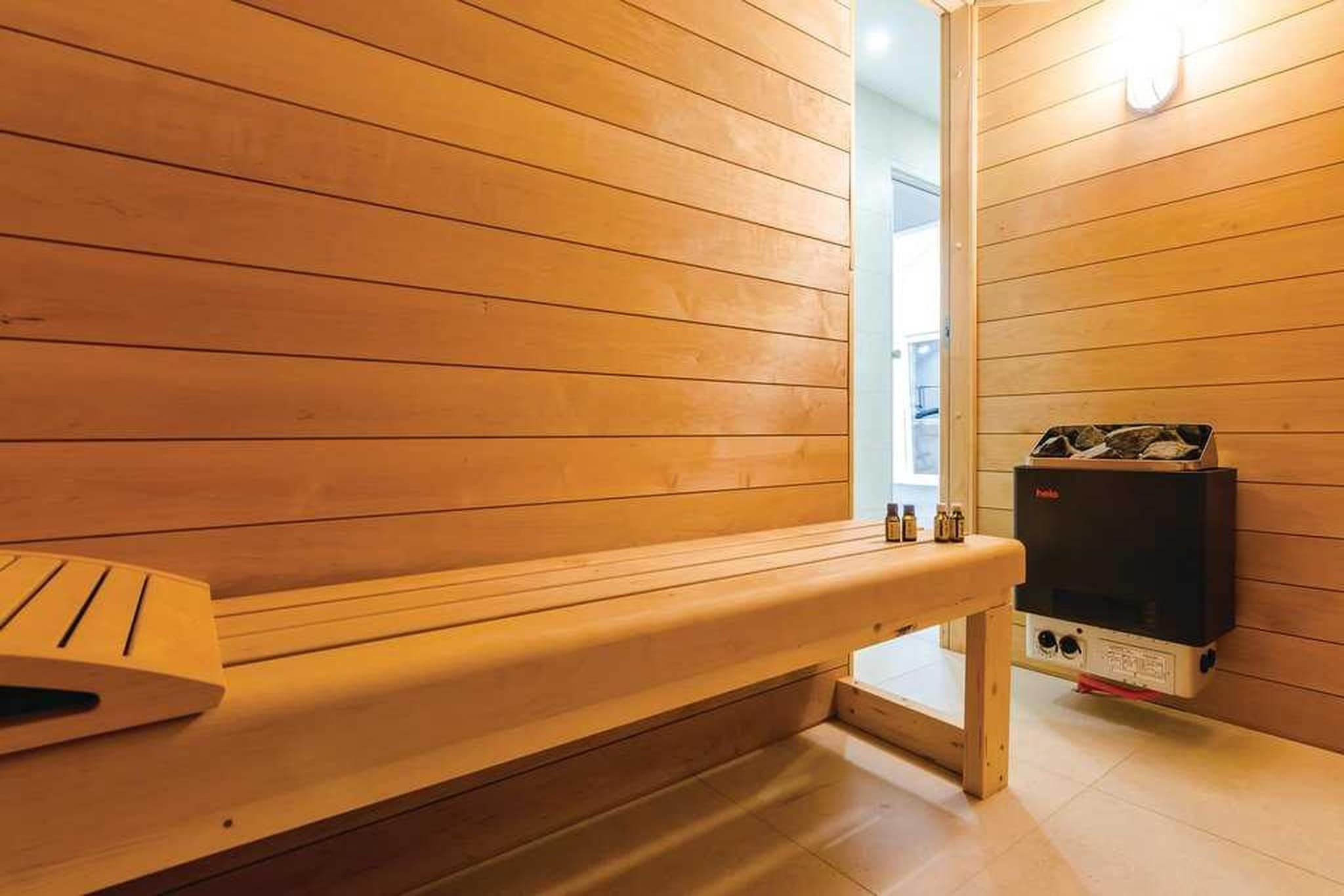 HOLIDAY HOUSE STONE BLISS