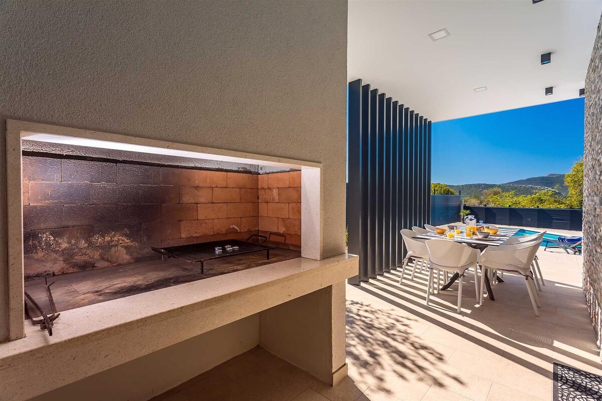 VILLA CASA MIA LUXURY RETREAT WITH SWIMMING POOL-Terrasse / balcon