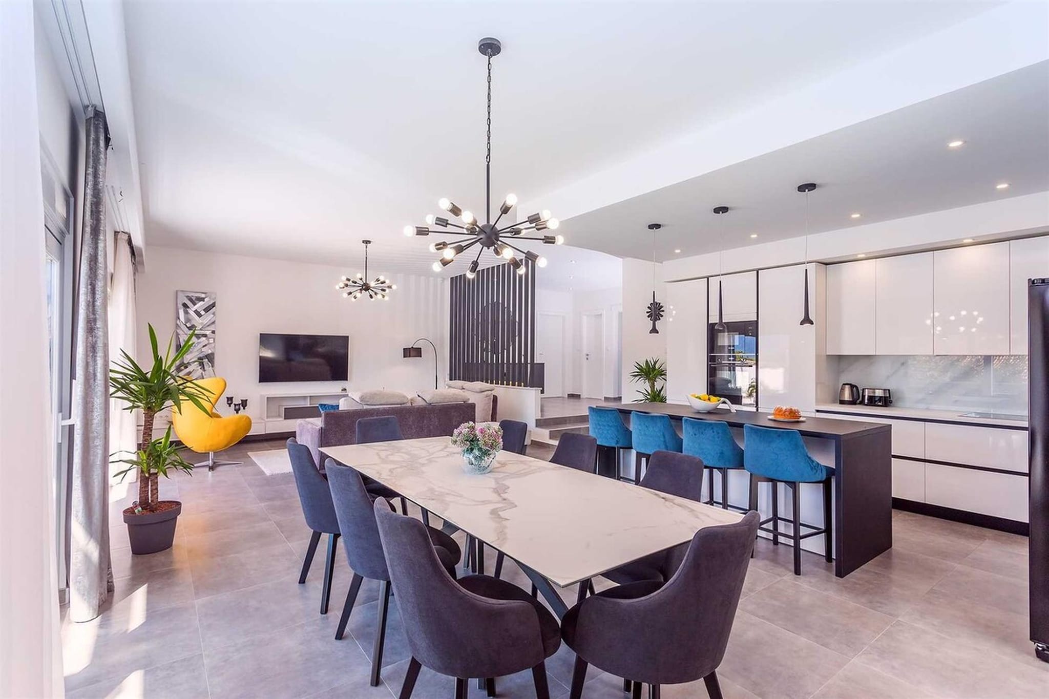 VILLA CASA MIA LUXURY RETREAT WITH SWIMMING POOL-Salle à manger