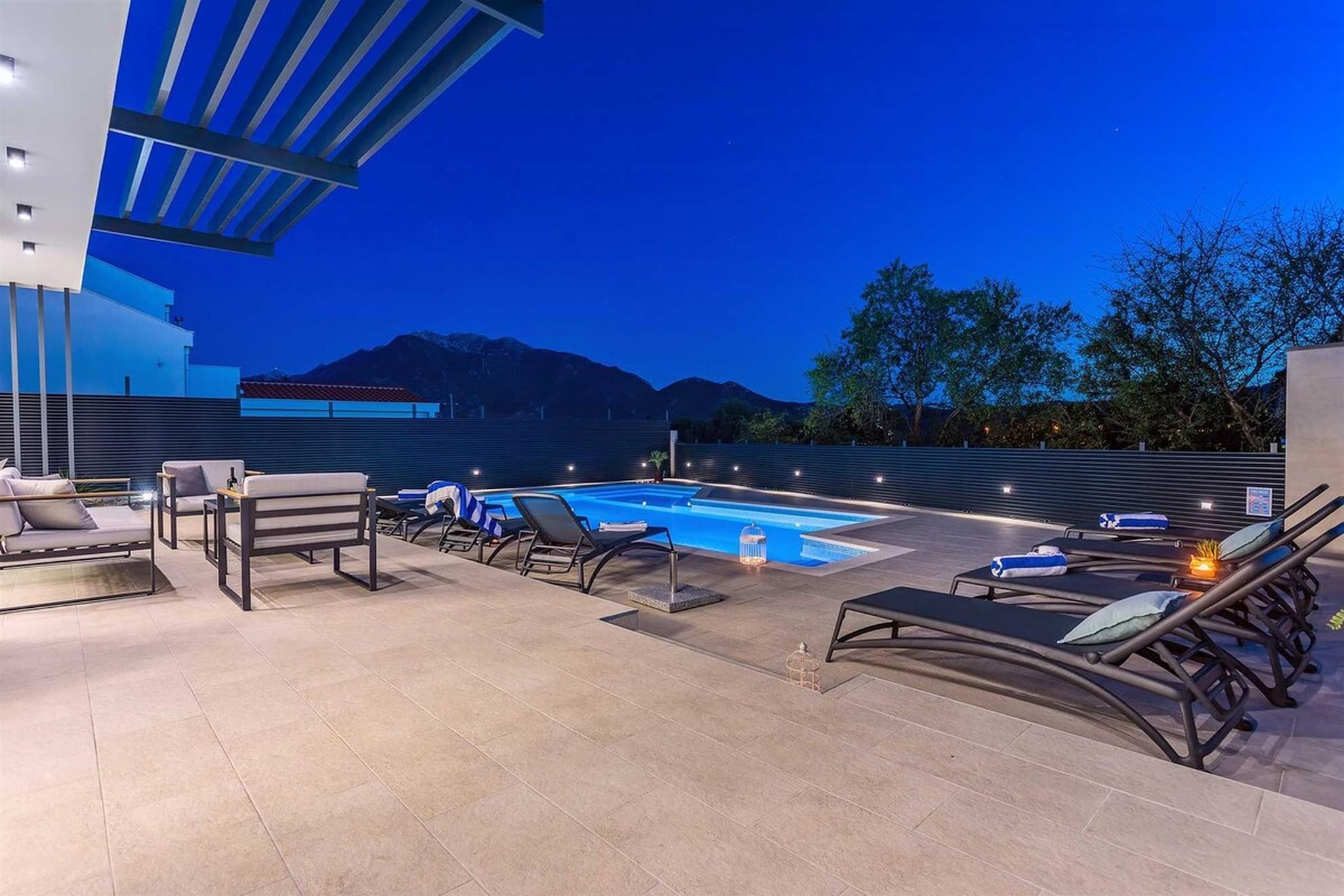 VILLA CASA MIA LUXURY RETREAT WITH SWIMMING POOL-Piscine