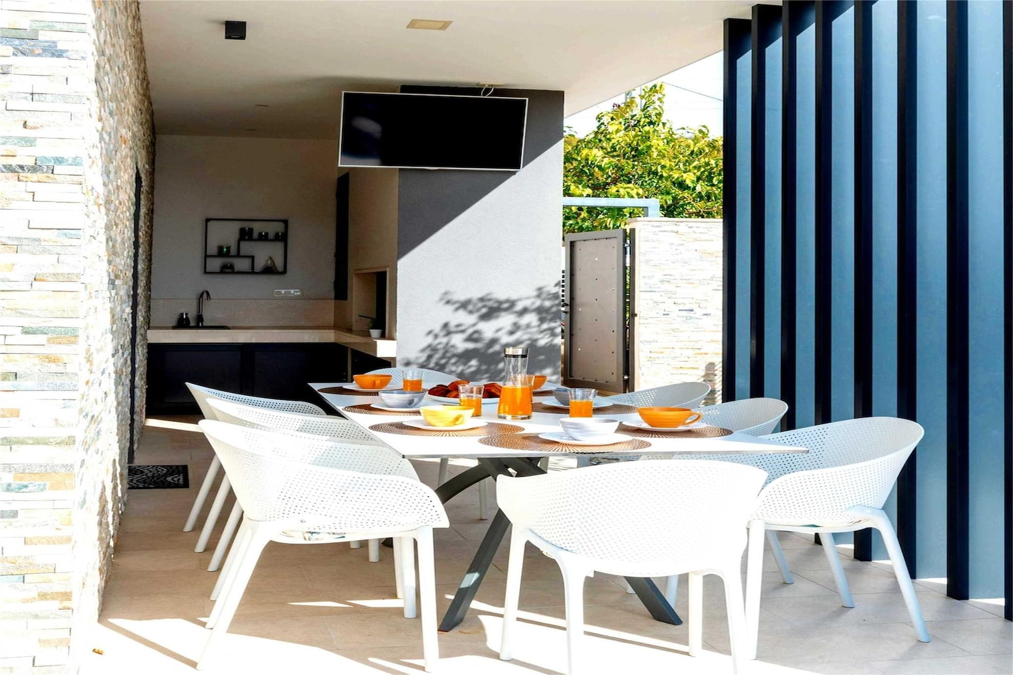 VILLA CASA MIA LUXURY RETREAT WITH SWIMMING POOL-Terrasse / balcon