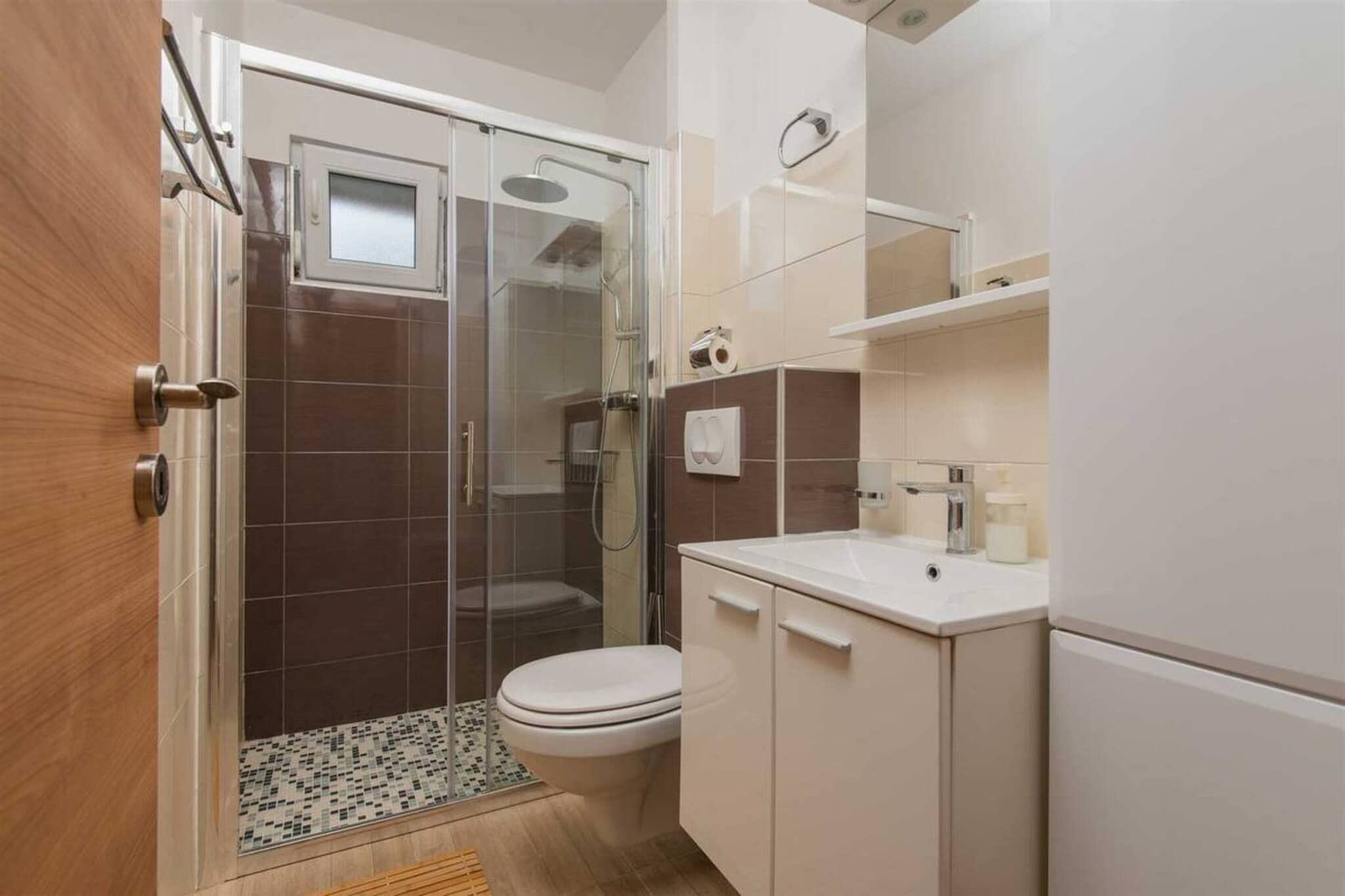 Villa Josefina-Badkamer