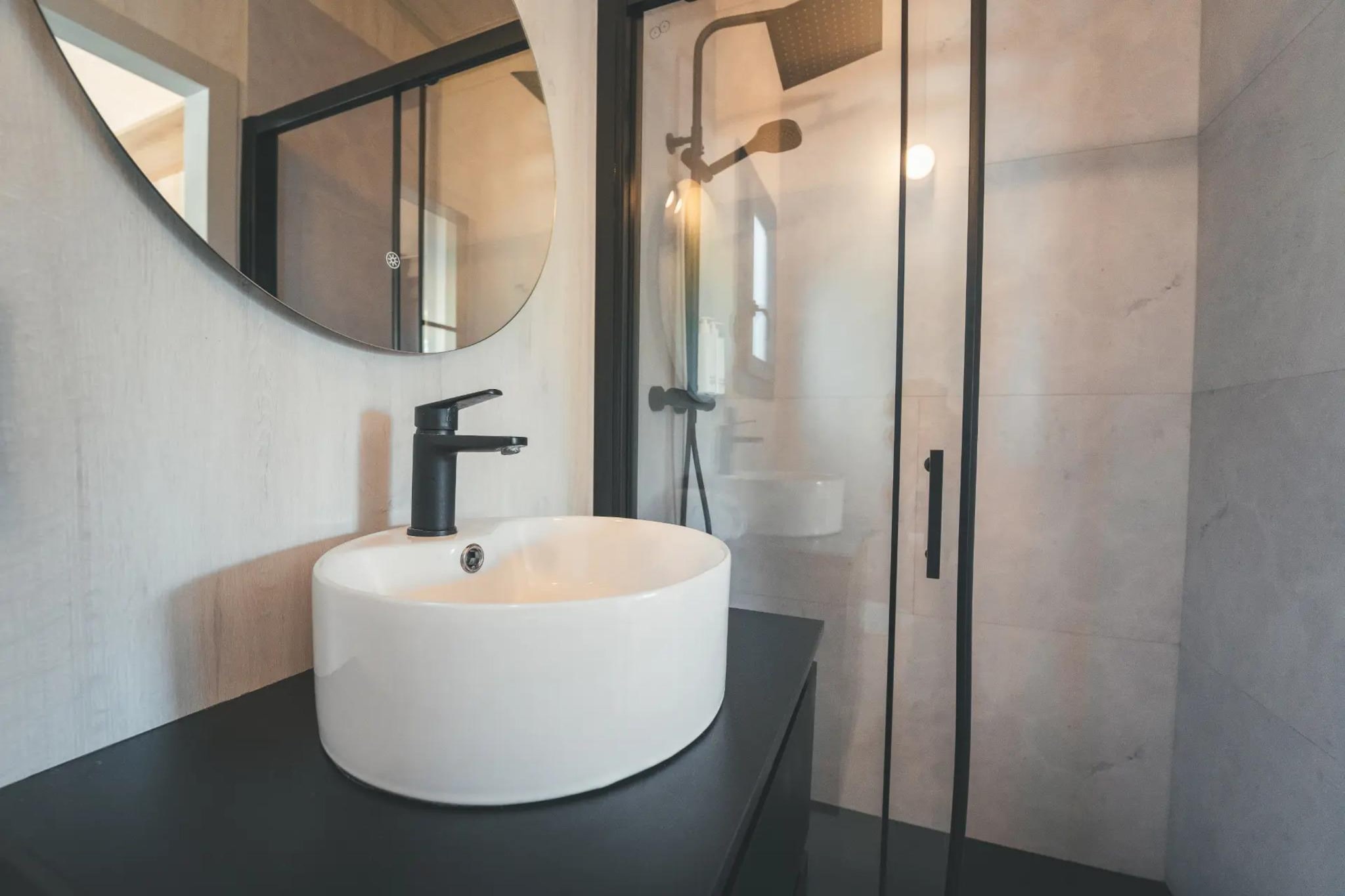 HOLA CAMP SANT SALVADOR-Tiny House-Badkamer