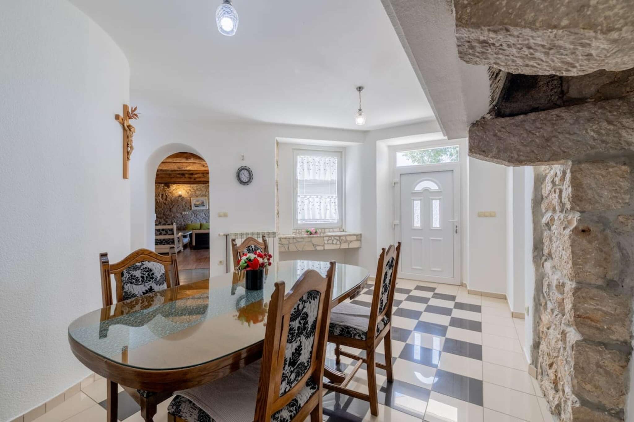 Villa Lavandis-Eetkamer