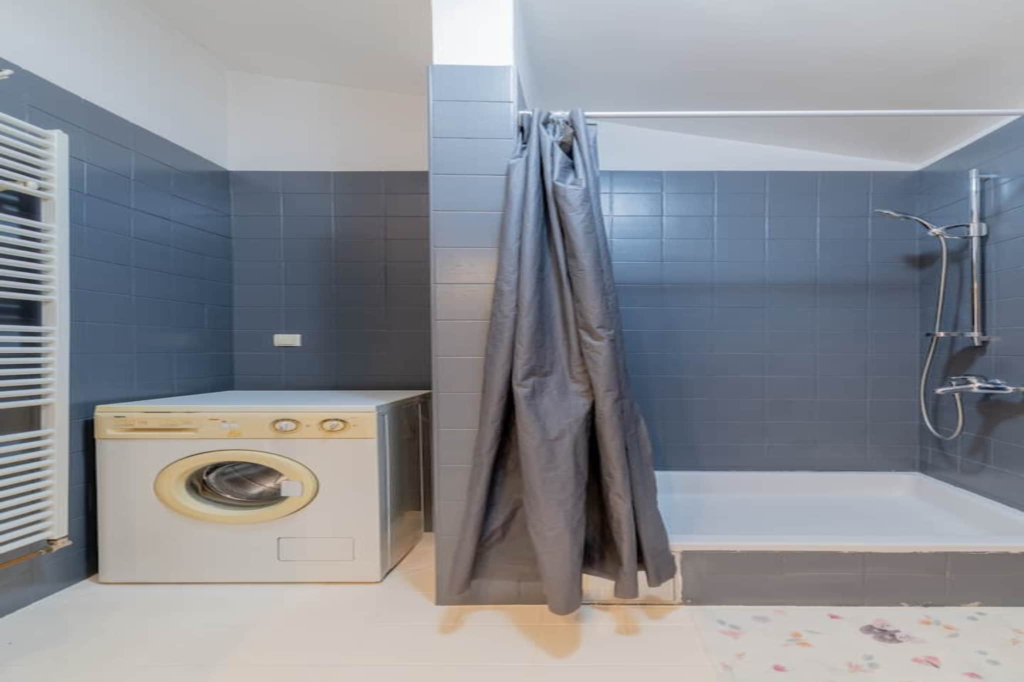 Villa Lavandis-Badkamer