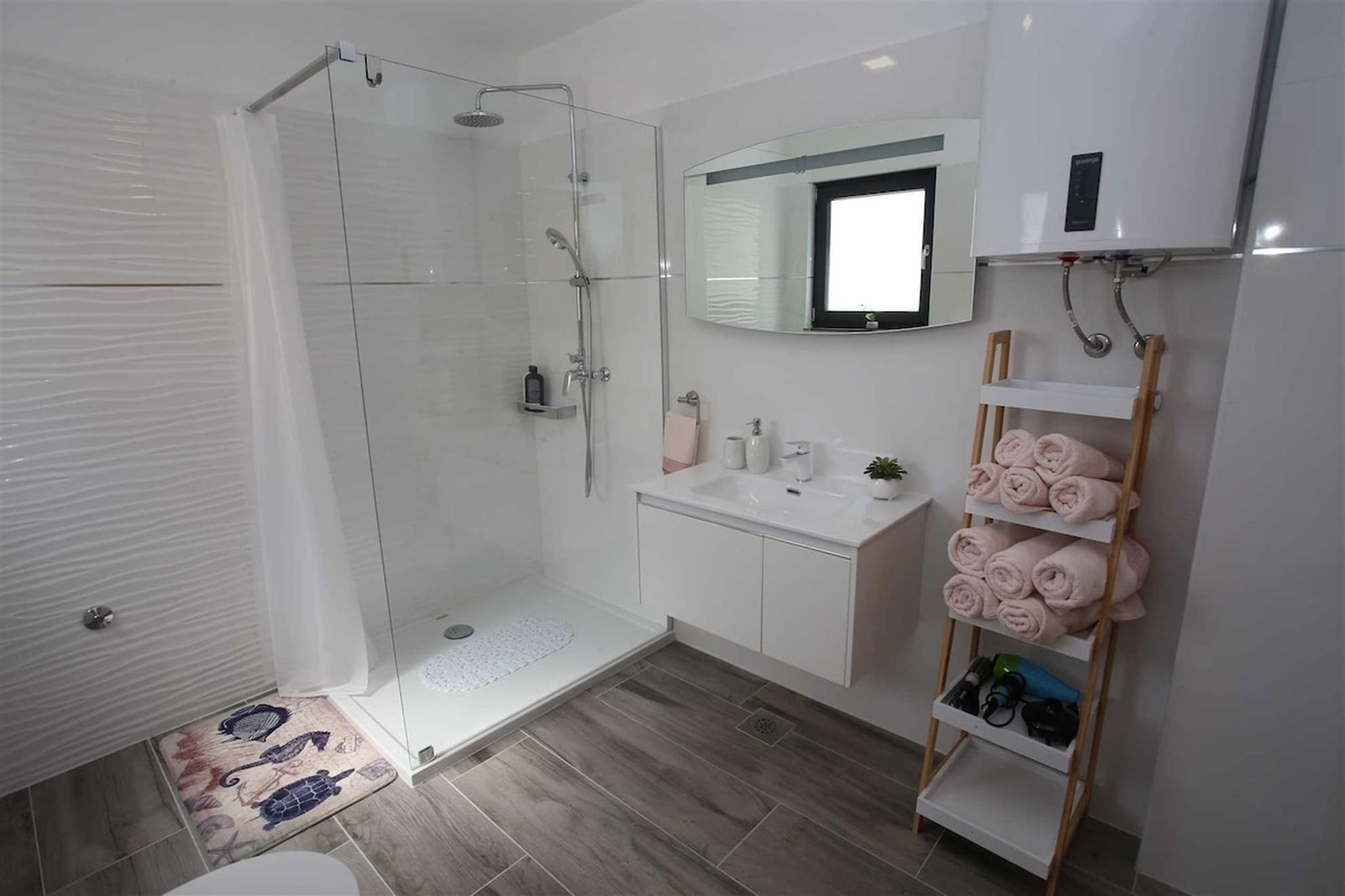 VILLA PUNTA SOL-Badkamer