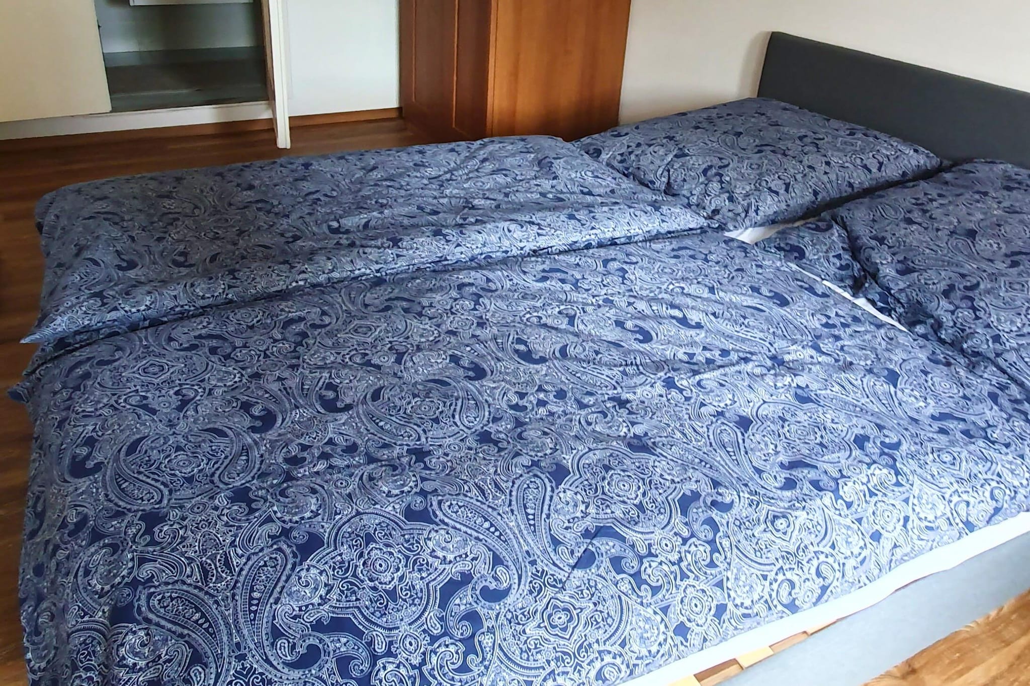 Apartment in einer charmanten Villa mit Meerblick-Chambre