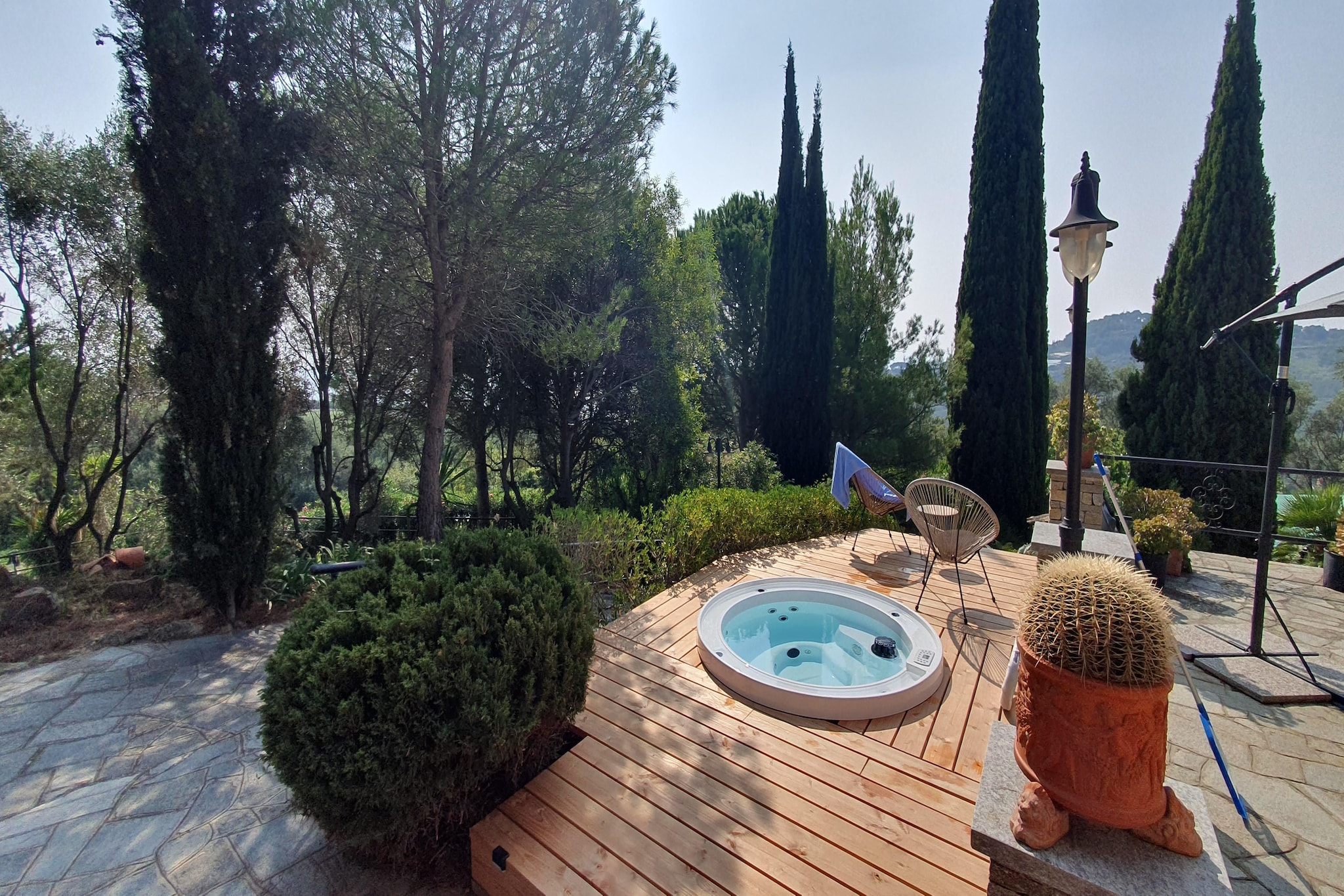 Apartment in einer charmanten Villa mit Meerblick-Bien-être