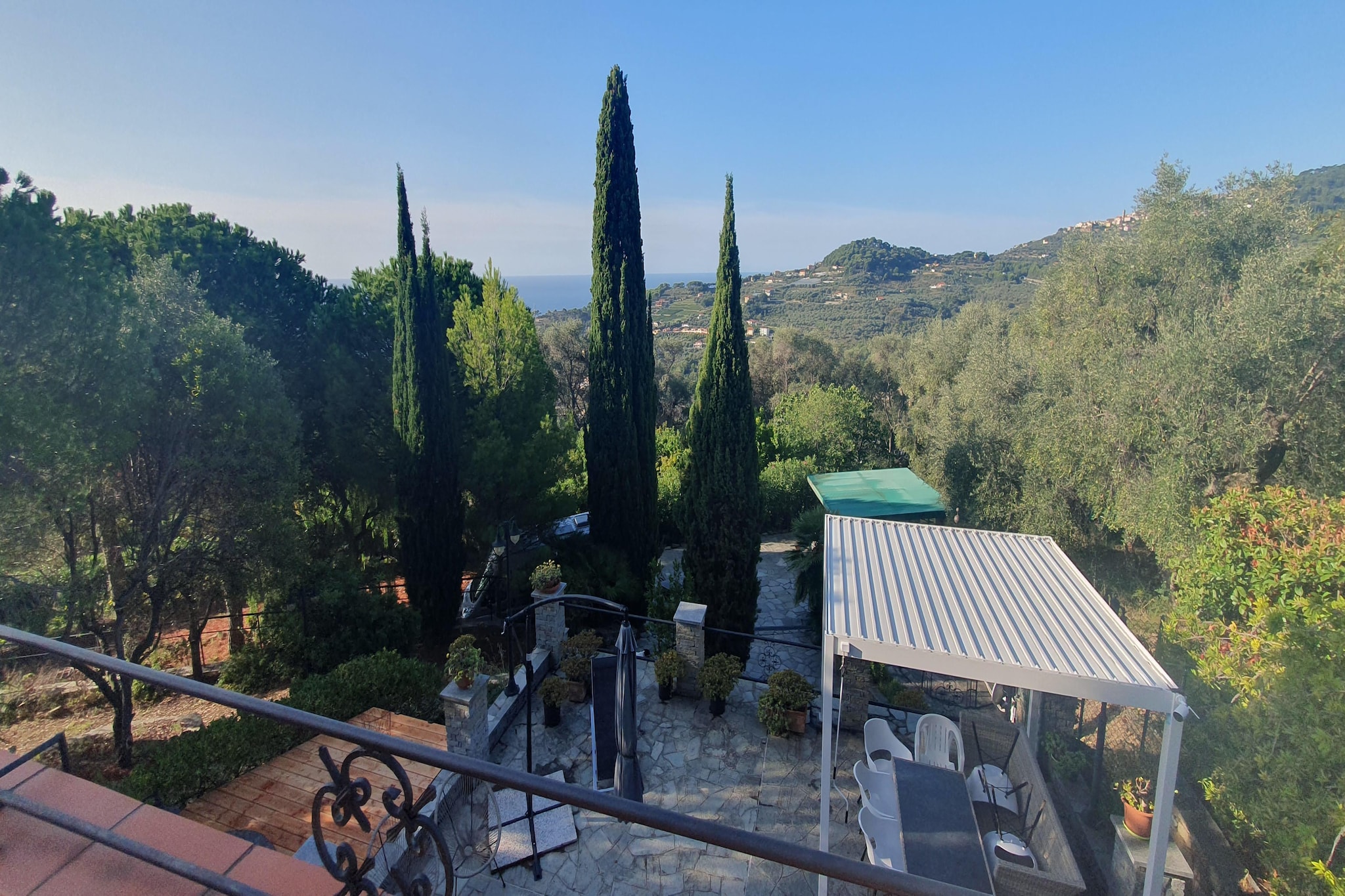 Apartment in einer charmanten Villa mit Meerblick-Terrasse / balcon