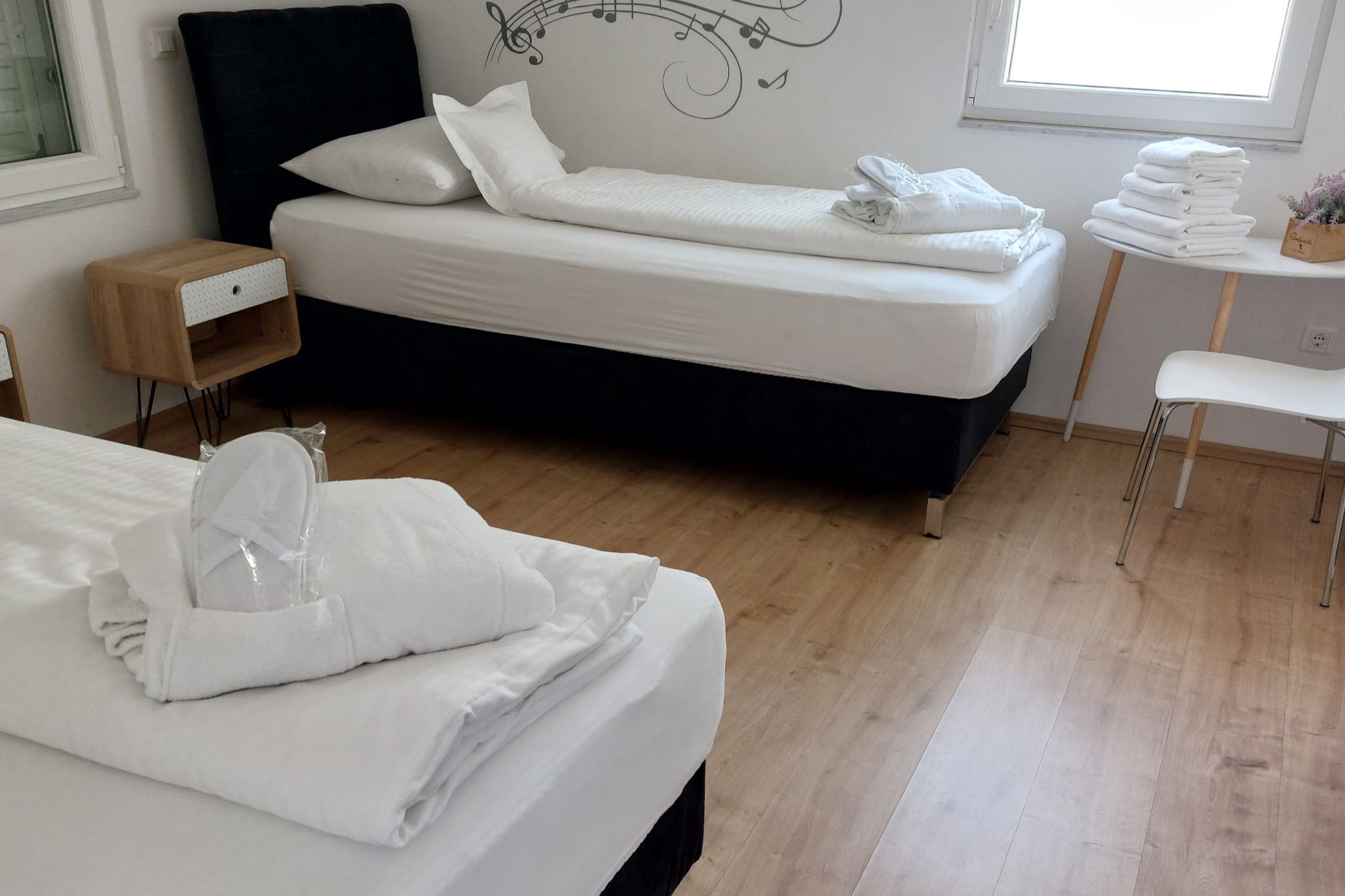 Villa Nižić Makarska -Two Bedroom Apartment With Terrace And Hot Tub (Lux F) - Slaapkamer