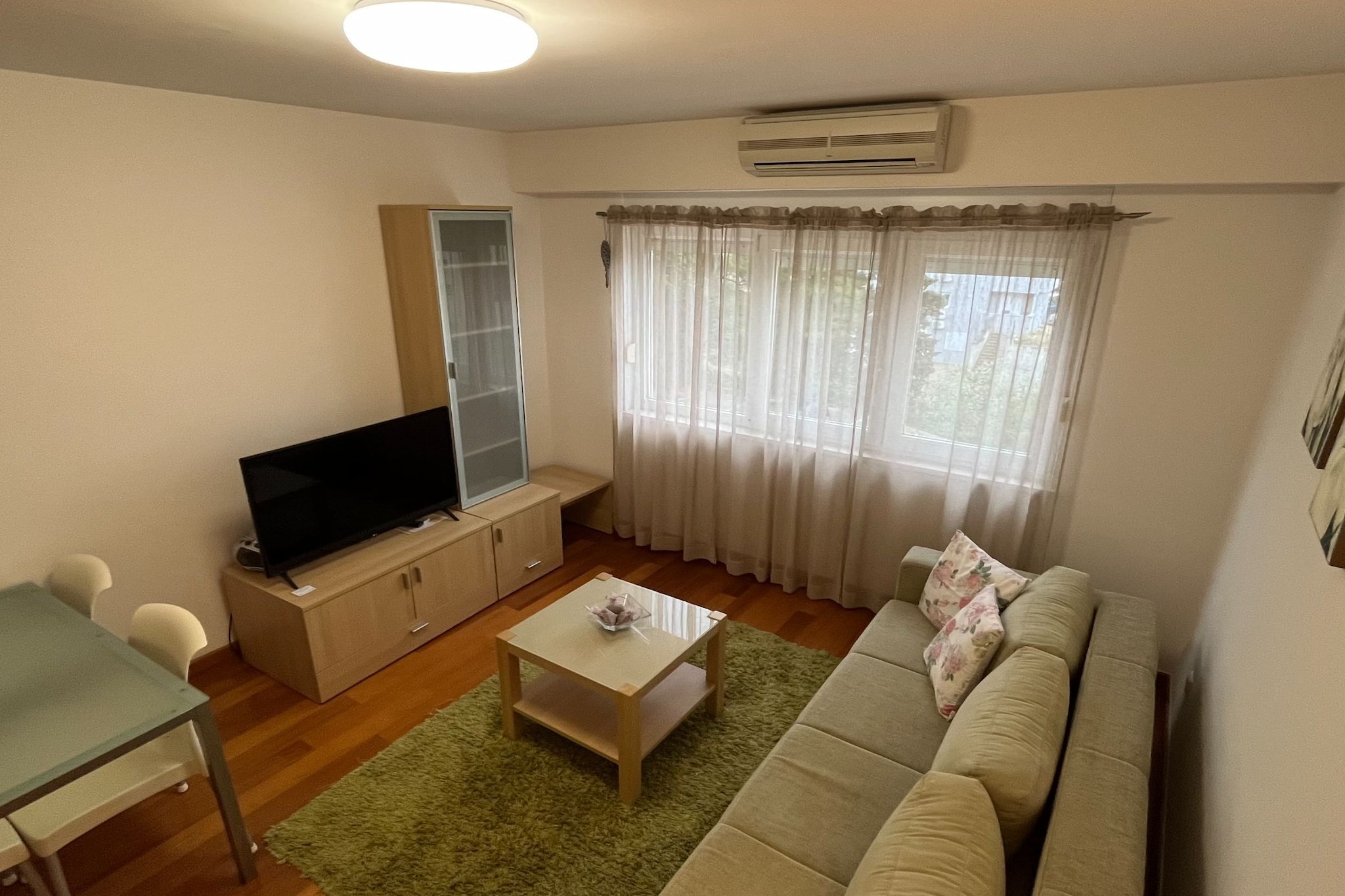 Villa Nižić Makarska - One Bedroom Apartment With Balcony (G) - Woonkamer