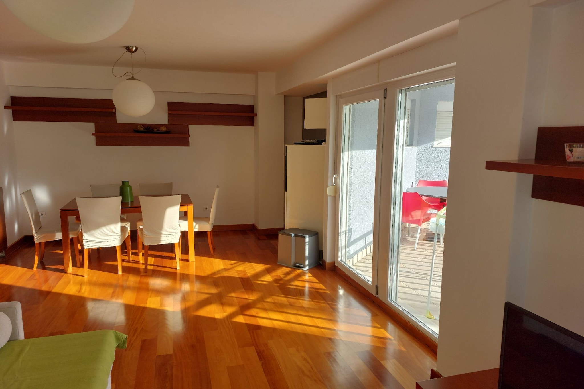 Villa Nižić Makarska - One Bedroom Apartment With Balcony (Marina) - Eetkamer