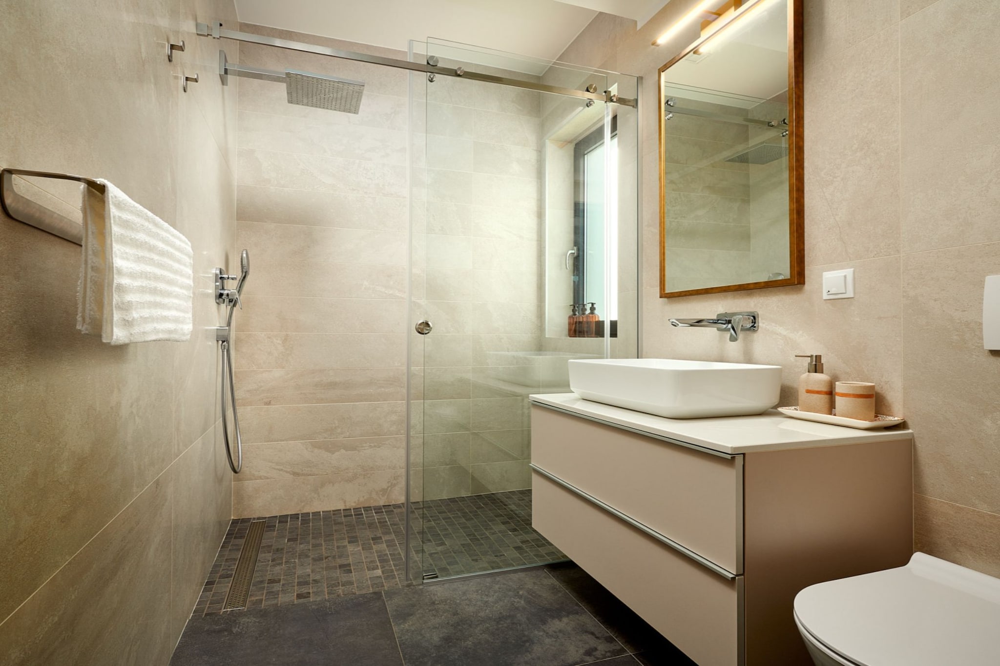 Villa Katina - Four bedroom Vila with pool and hot tub - Badezimmer