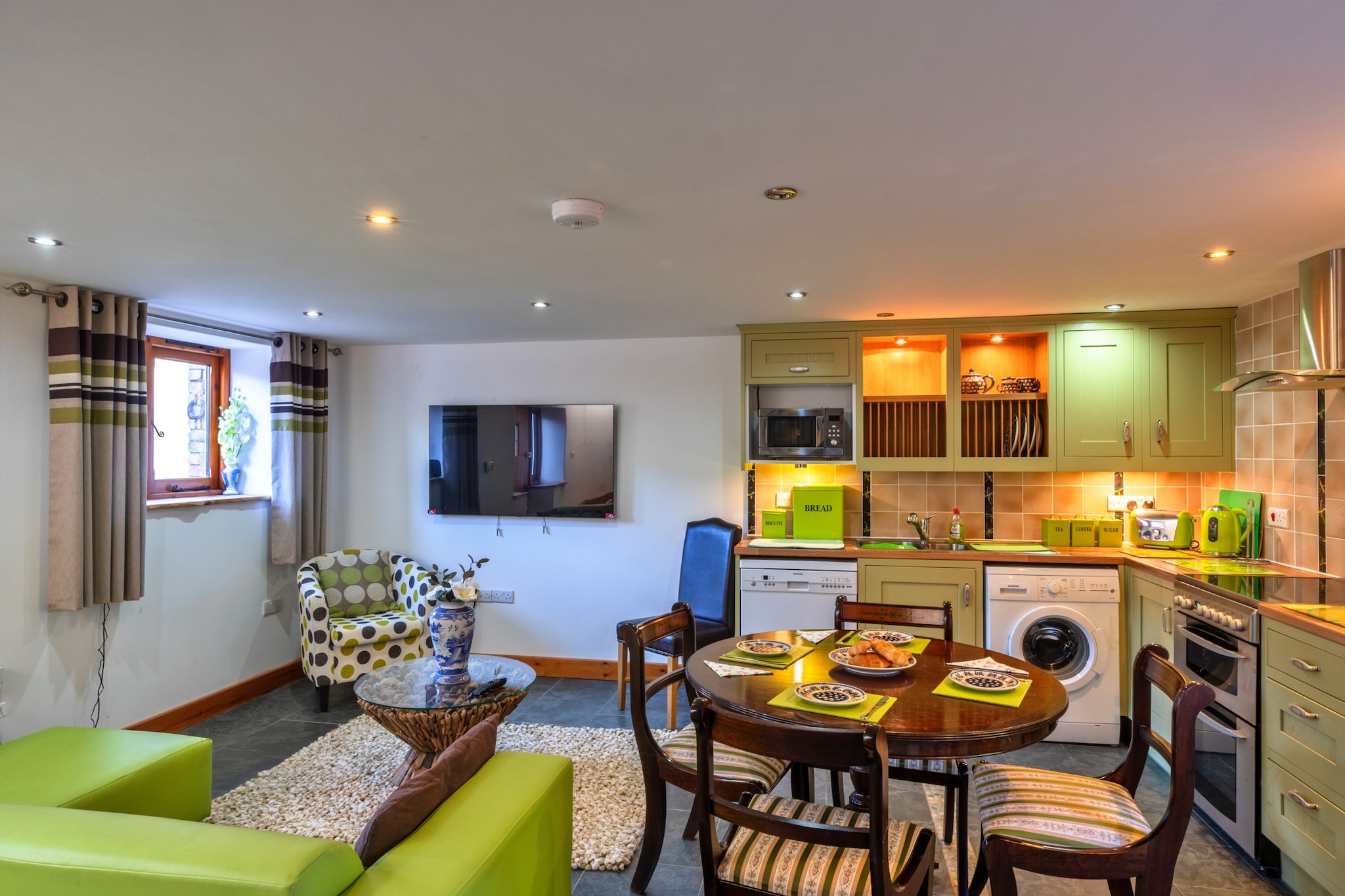 Lime Cottage, Great Houndbeare Farm - Dining room