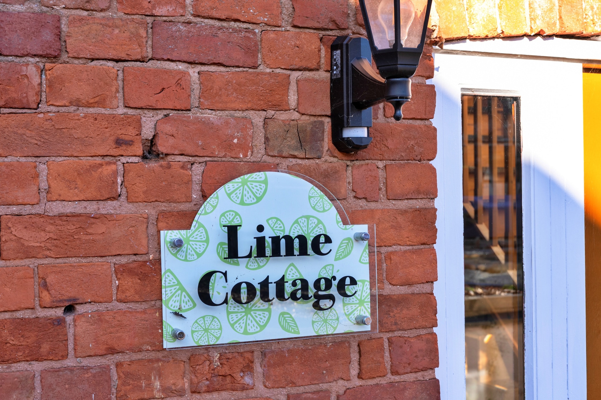 Lime Cottage, Great Houndbeare Farm - Hall & reception