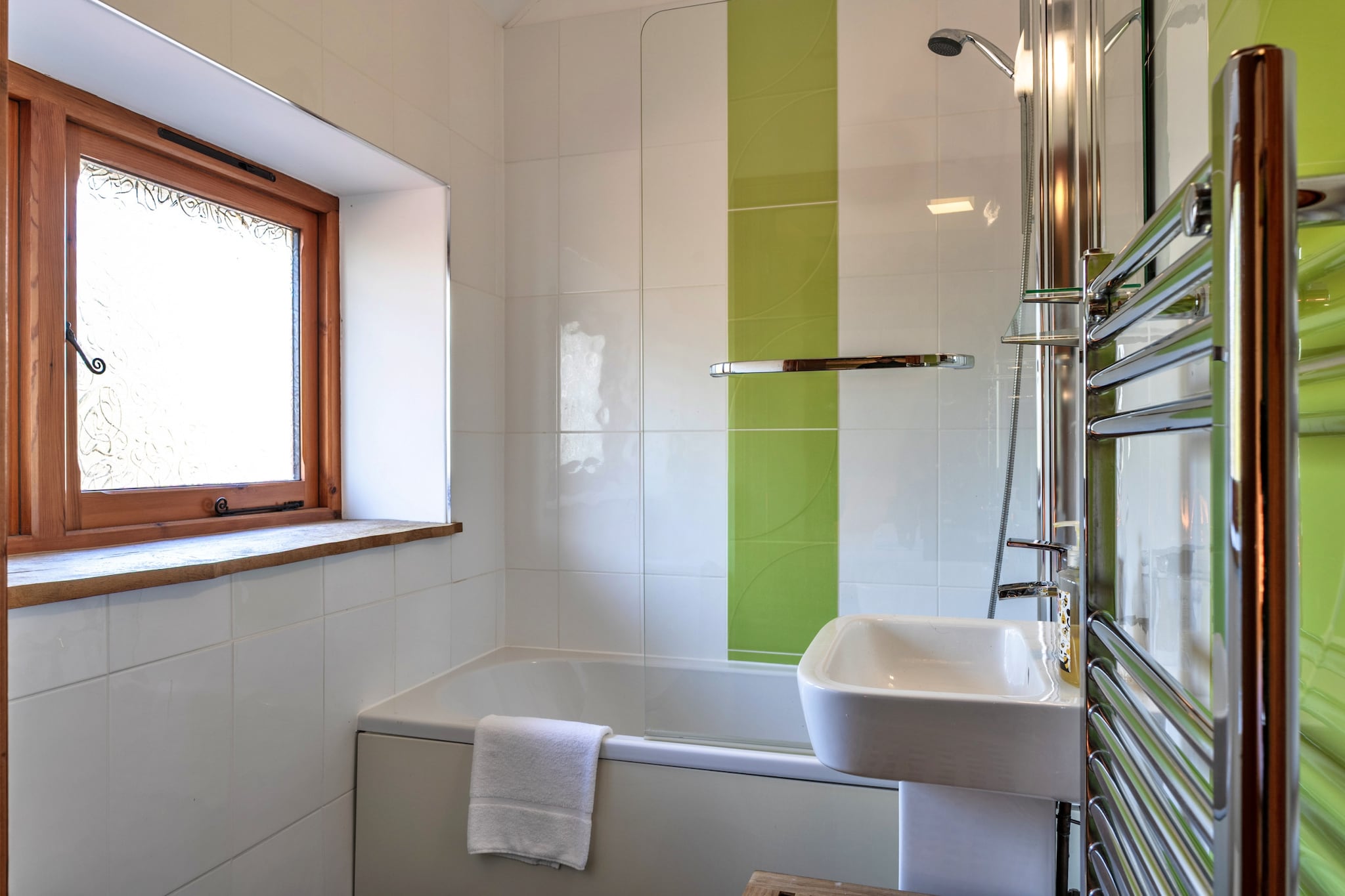 Lime Cottage, Great Houndbeare Farm - Bathroom