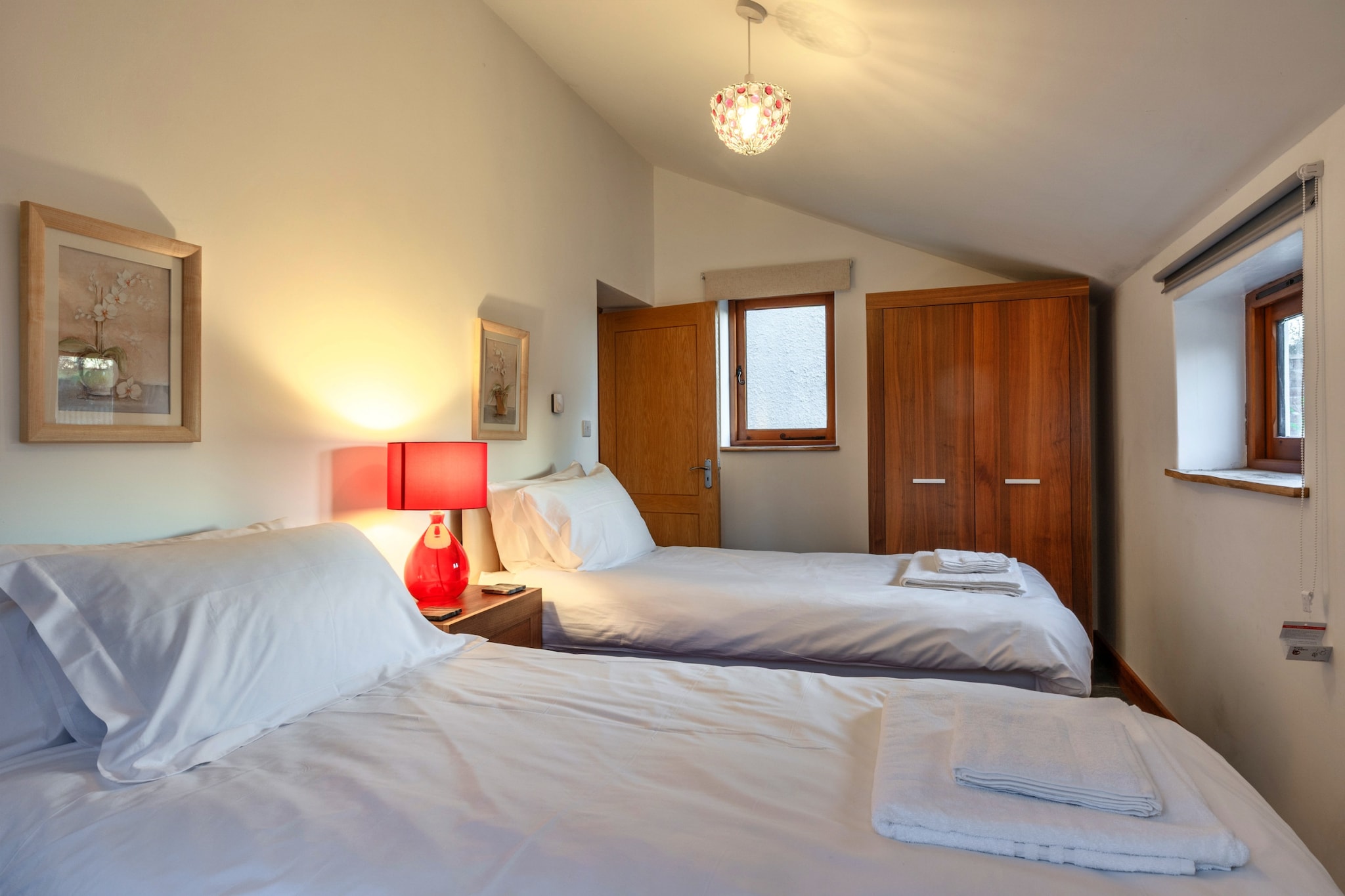 Ivy Cottage, Great Houndbeare Farm - Bedroom