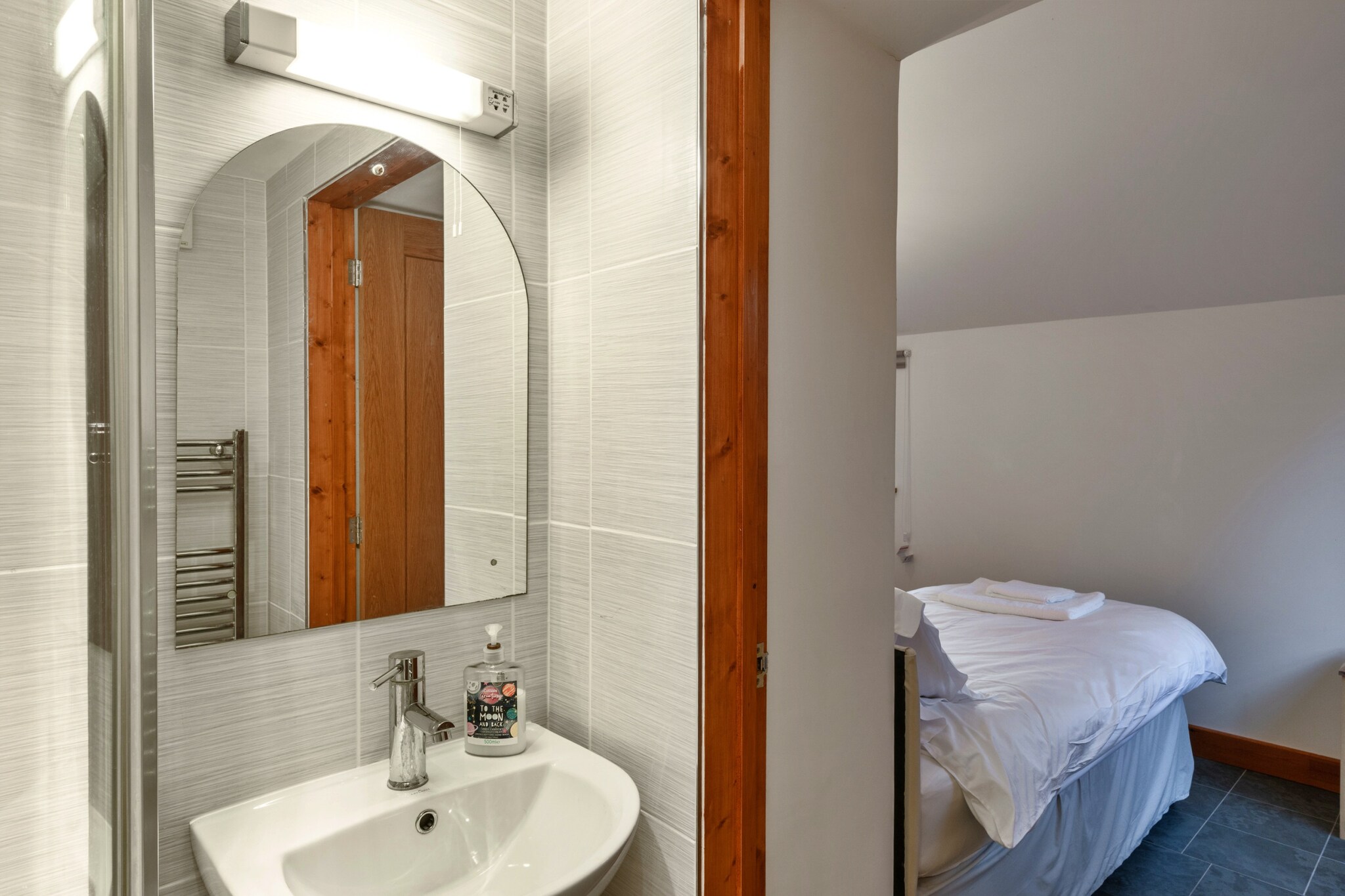Ivy Cottage, Great Houndbeare Farm - Bathroom