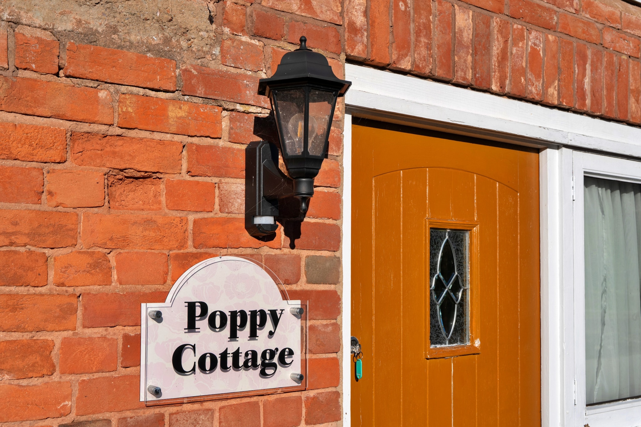 Poppy Cottage, Great Houndbeare Farm - Hall & reception