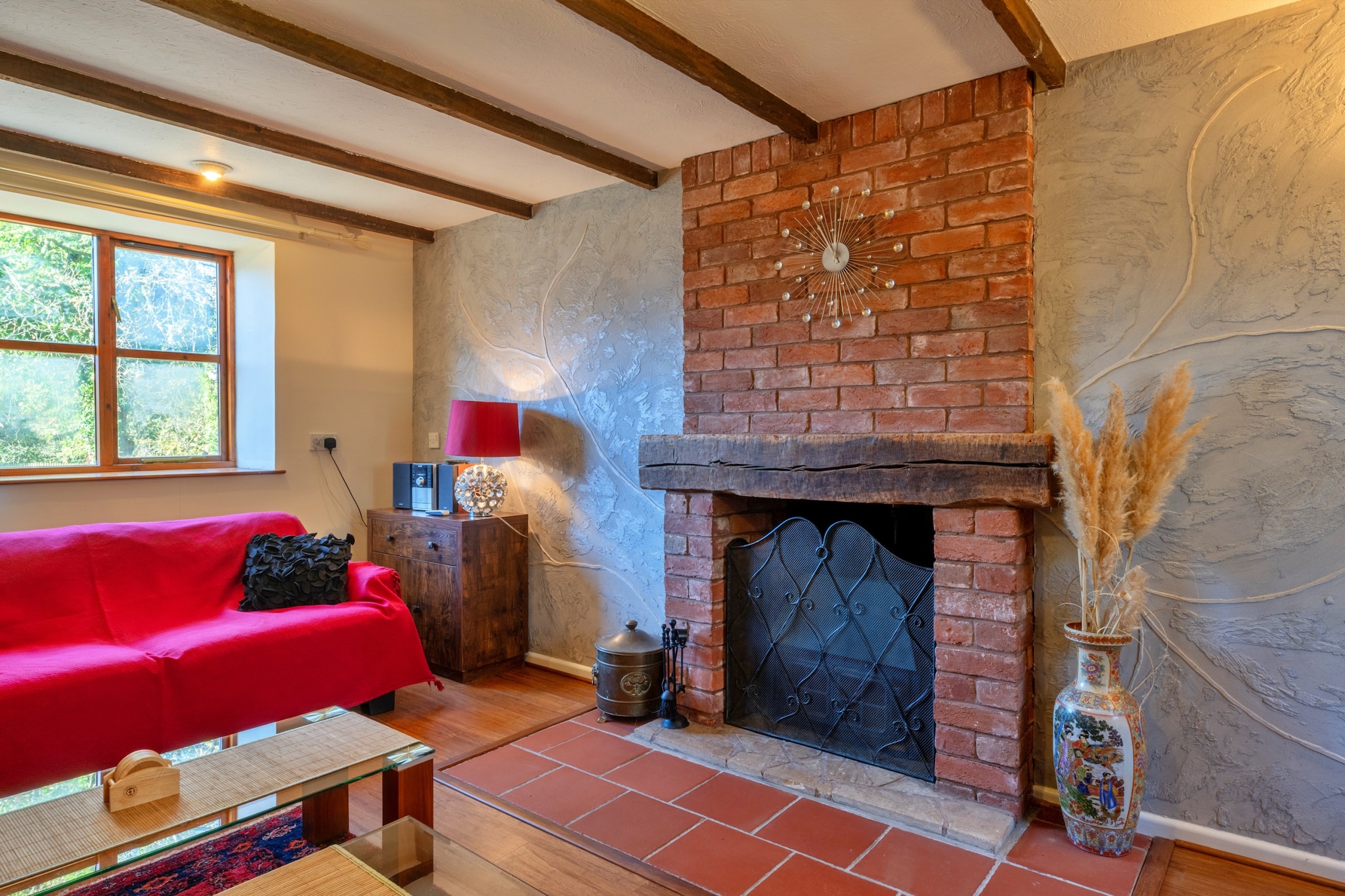Mill Cottage, Great Houndbeare Farm - Living room
