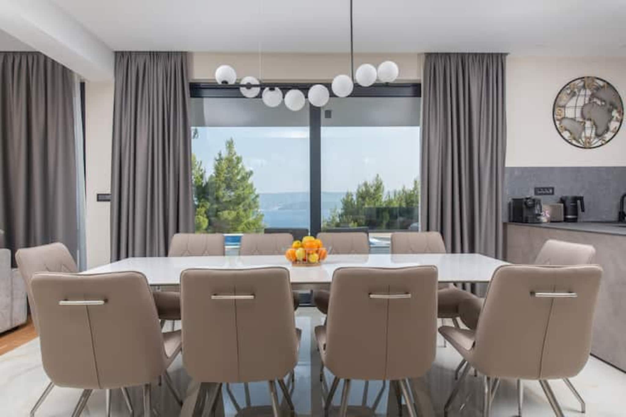 Villa Ivana-Eetkamer