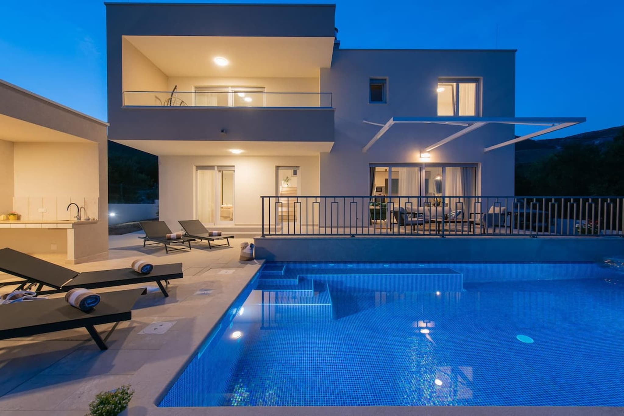 VILLA VISTA VINEA-Buitenkant zomer