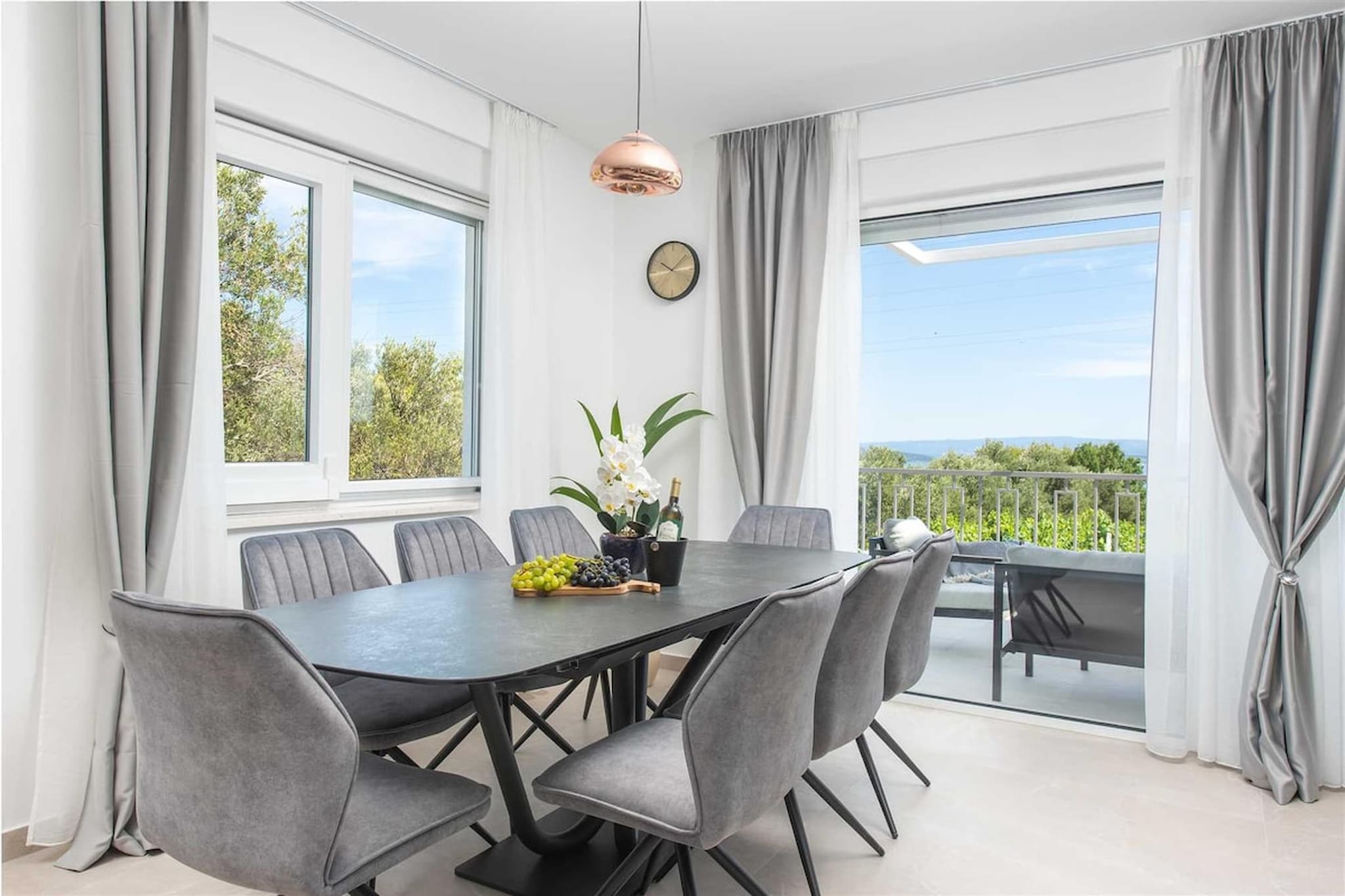 VILLA VISTA VINEA-Eetkamer