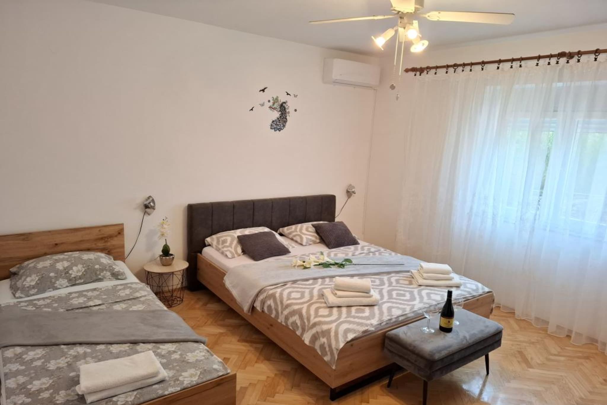 Apartments Tomislav - Superior Two Bedroom Apartment with Terrace and Sea View