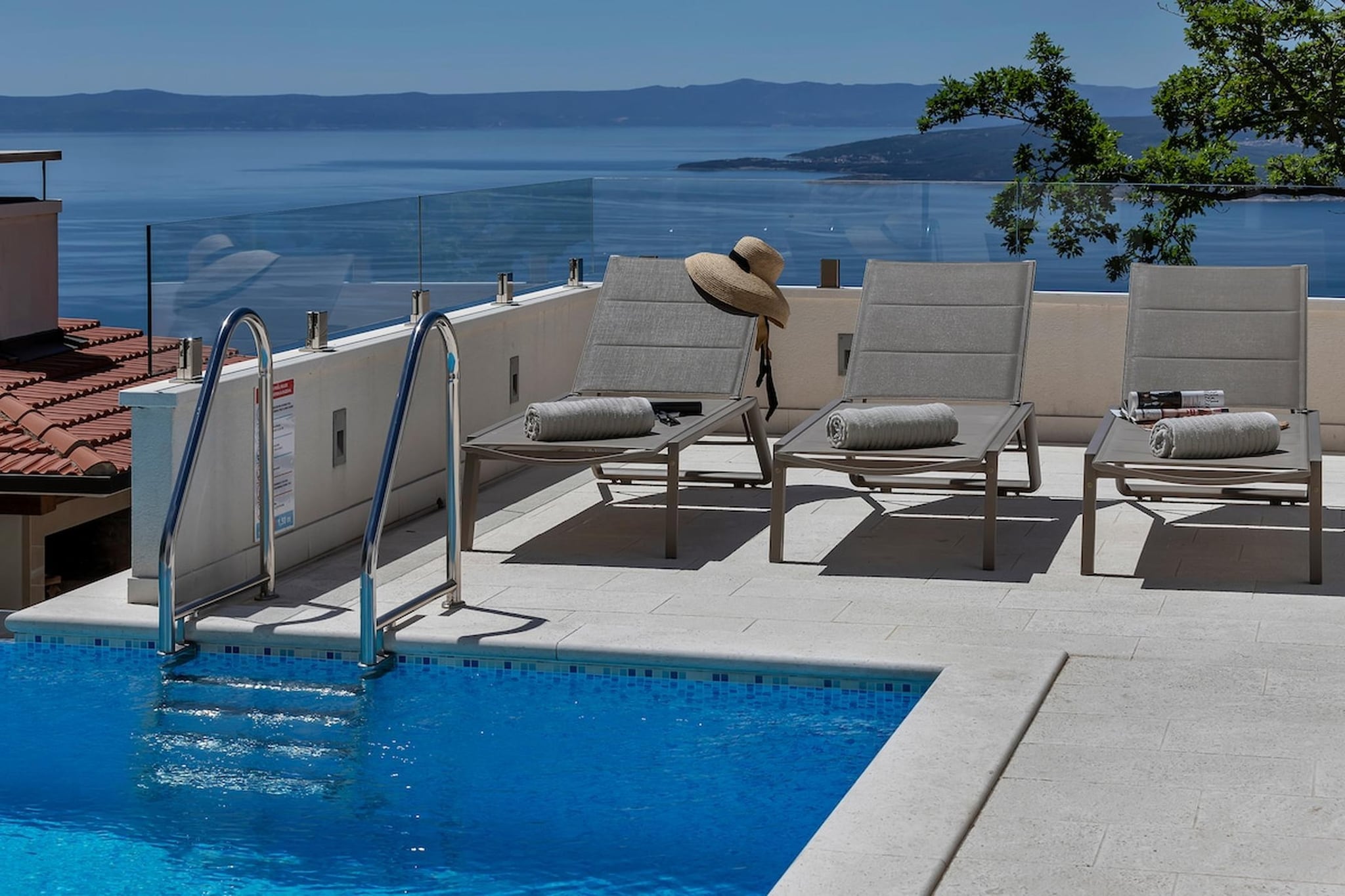 VILLA PRESTIGE-Zwembad