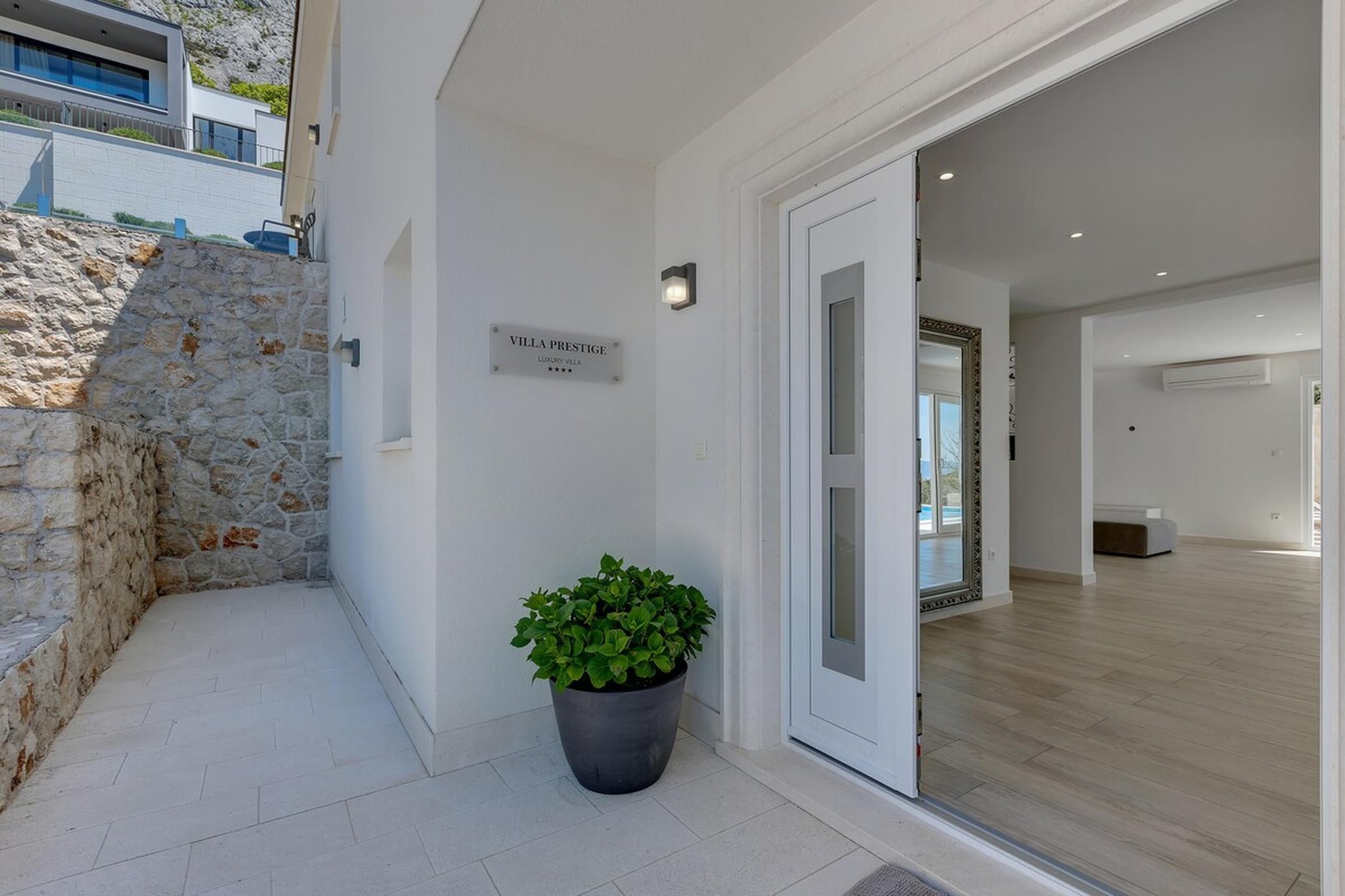 VILLA PRESTIGE-Terrasbalkon