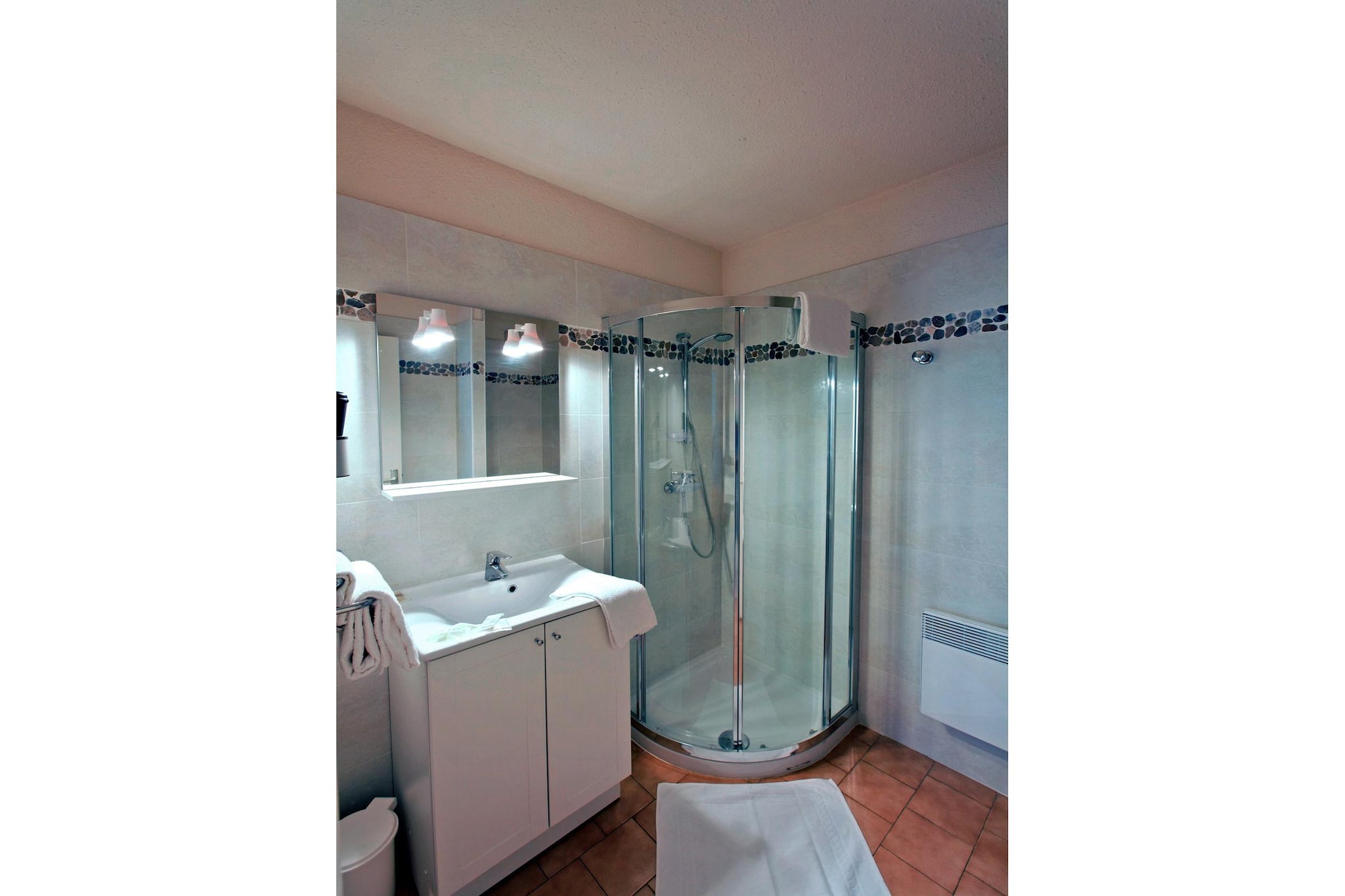 Le Vieux Moulin Motel-BILOCALE/4-Badezimmer