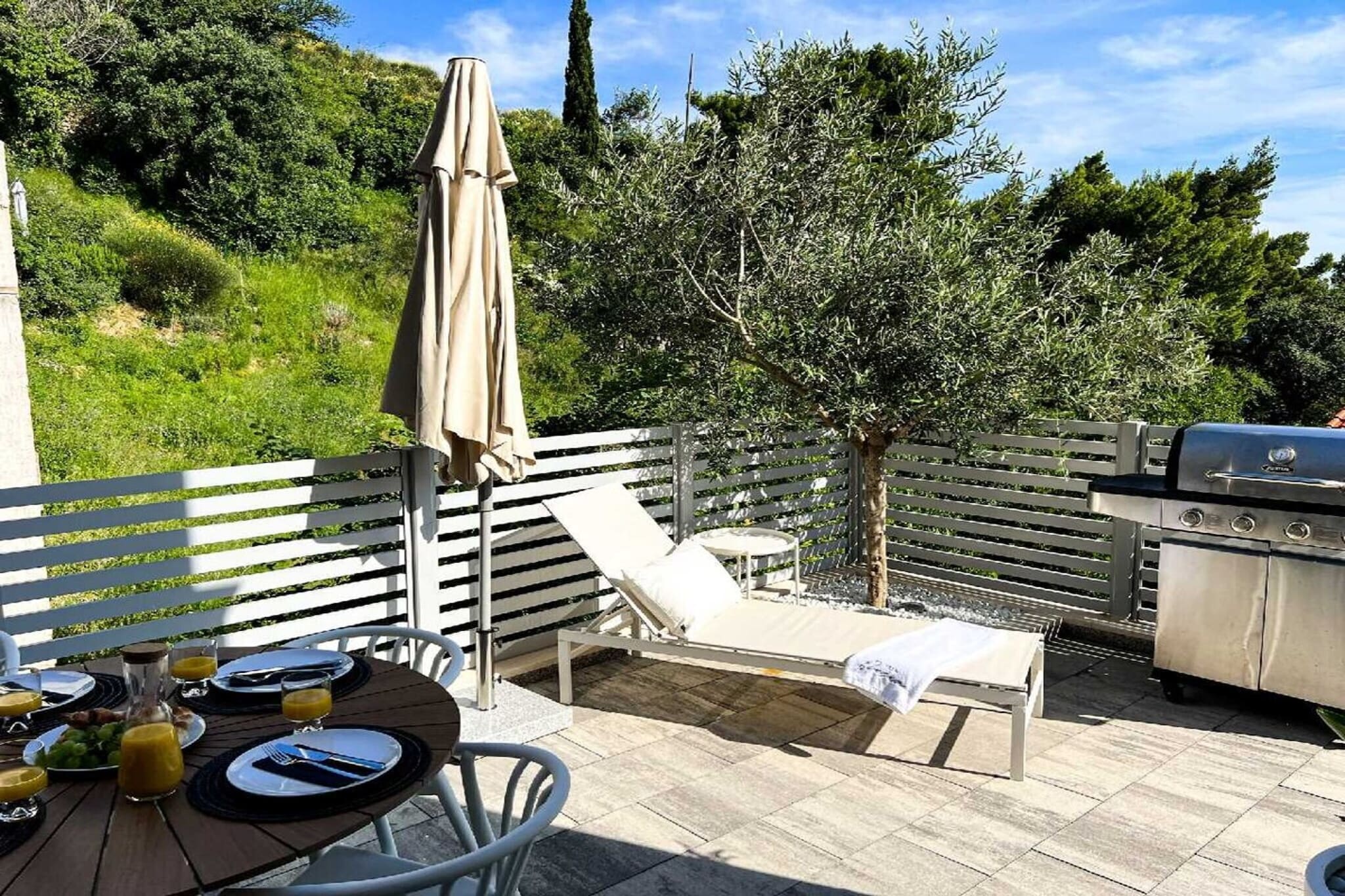 Villa Oneum – APT Mare-Terrasbalkon