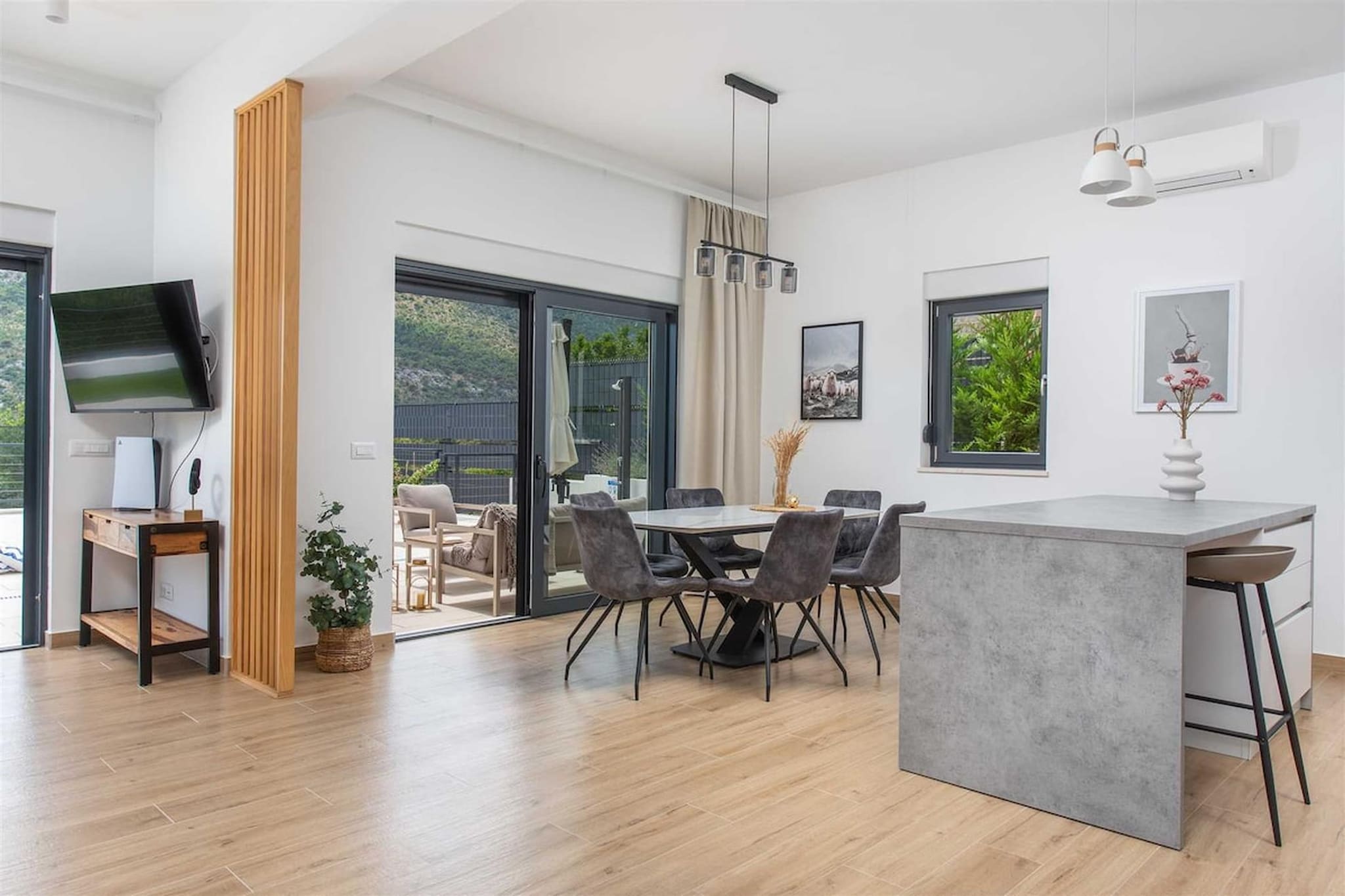 Villa Nacle-Esszimmer