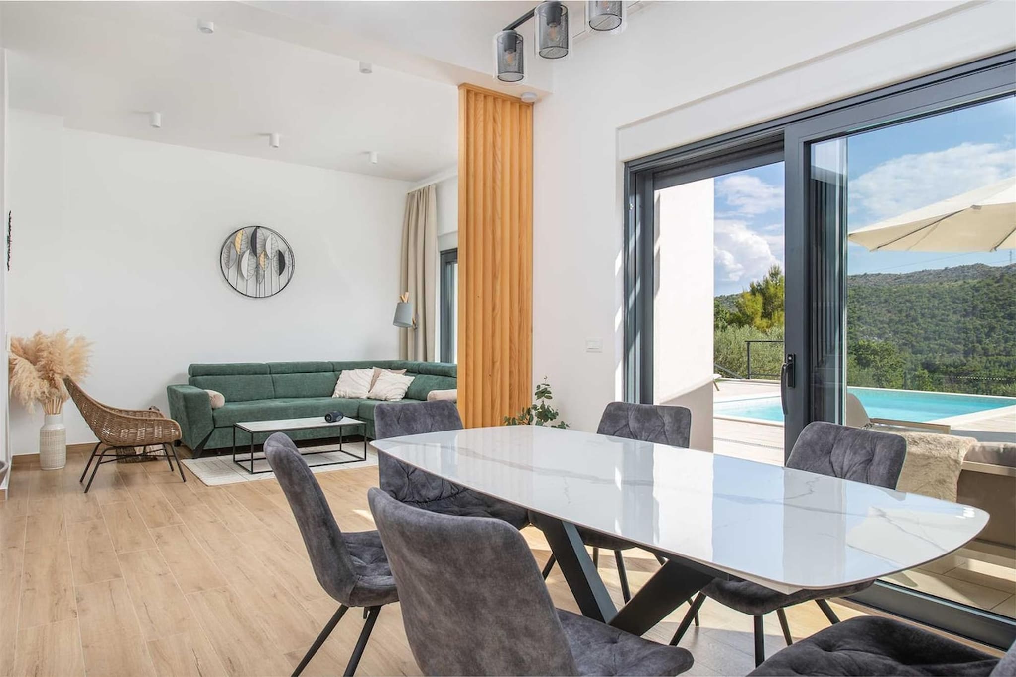 Villa Nacle-Esszimmer