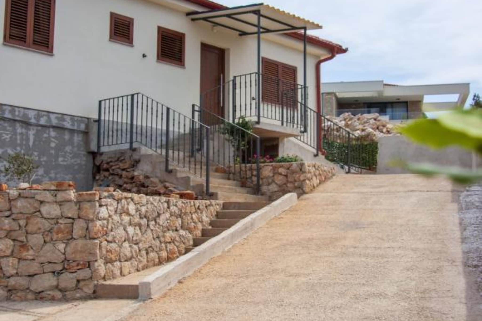 Casa Bel Mare - Three Bedroom Holiday Home With Balcony and Sea View - Outdoor