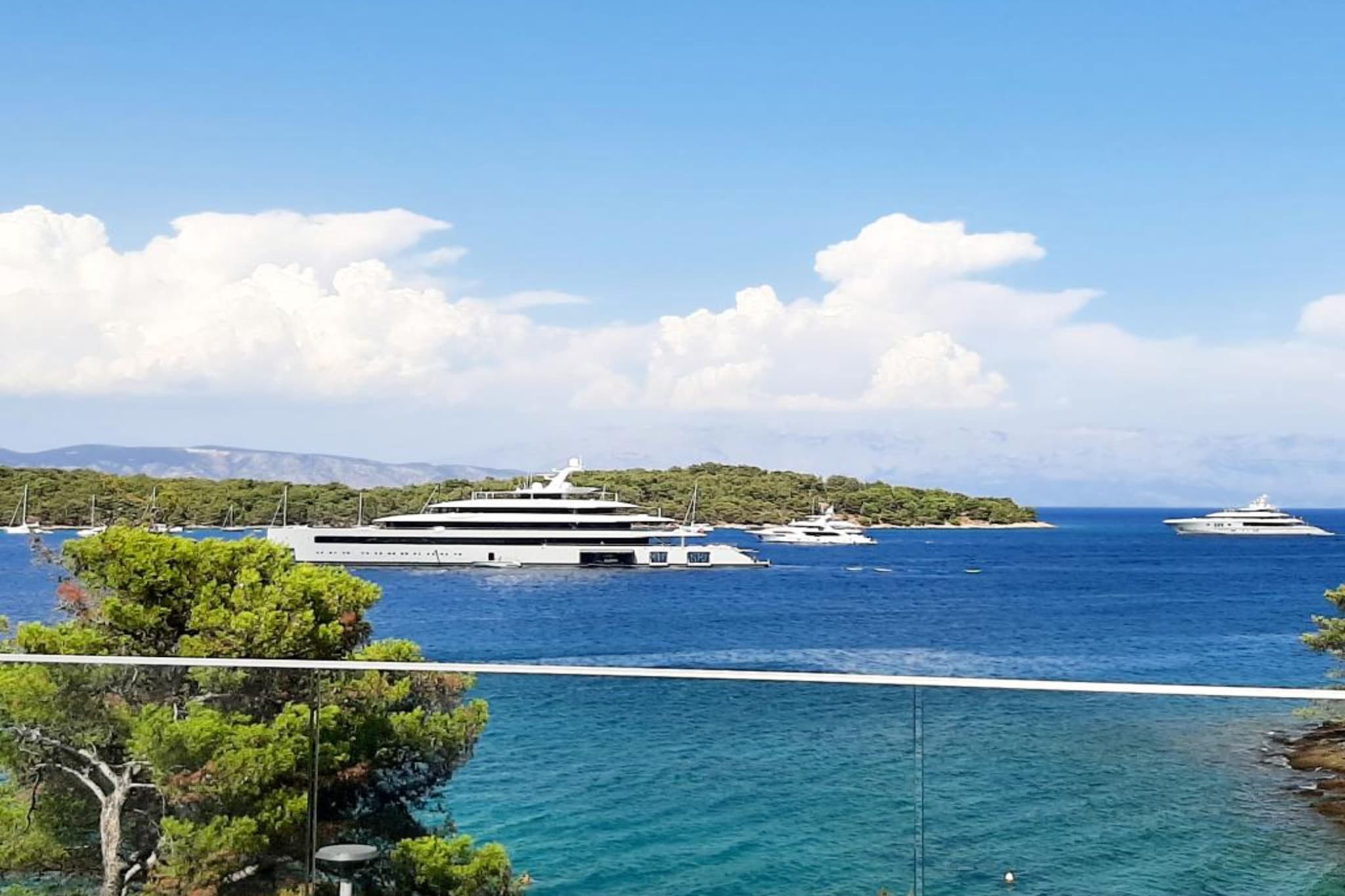 Casa Bel Mare - Three Bedroom Holiday Home With Balcony and Sea View - View
