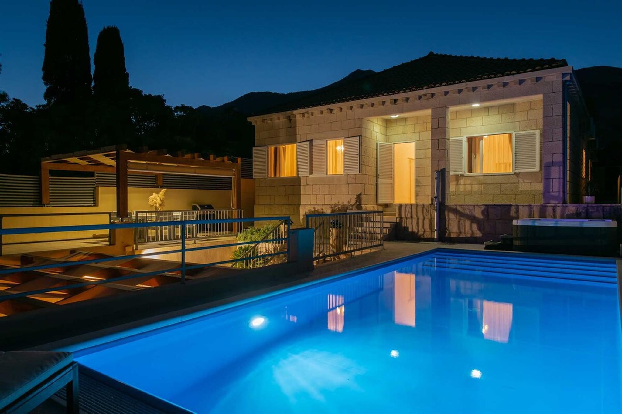 Villa AdriaStone-Piscine