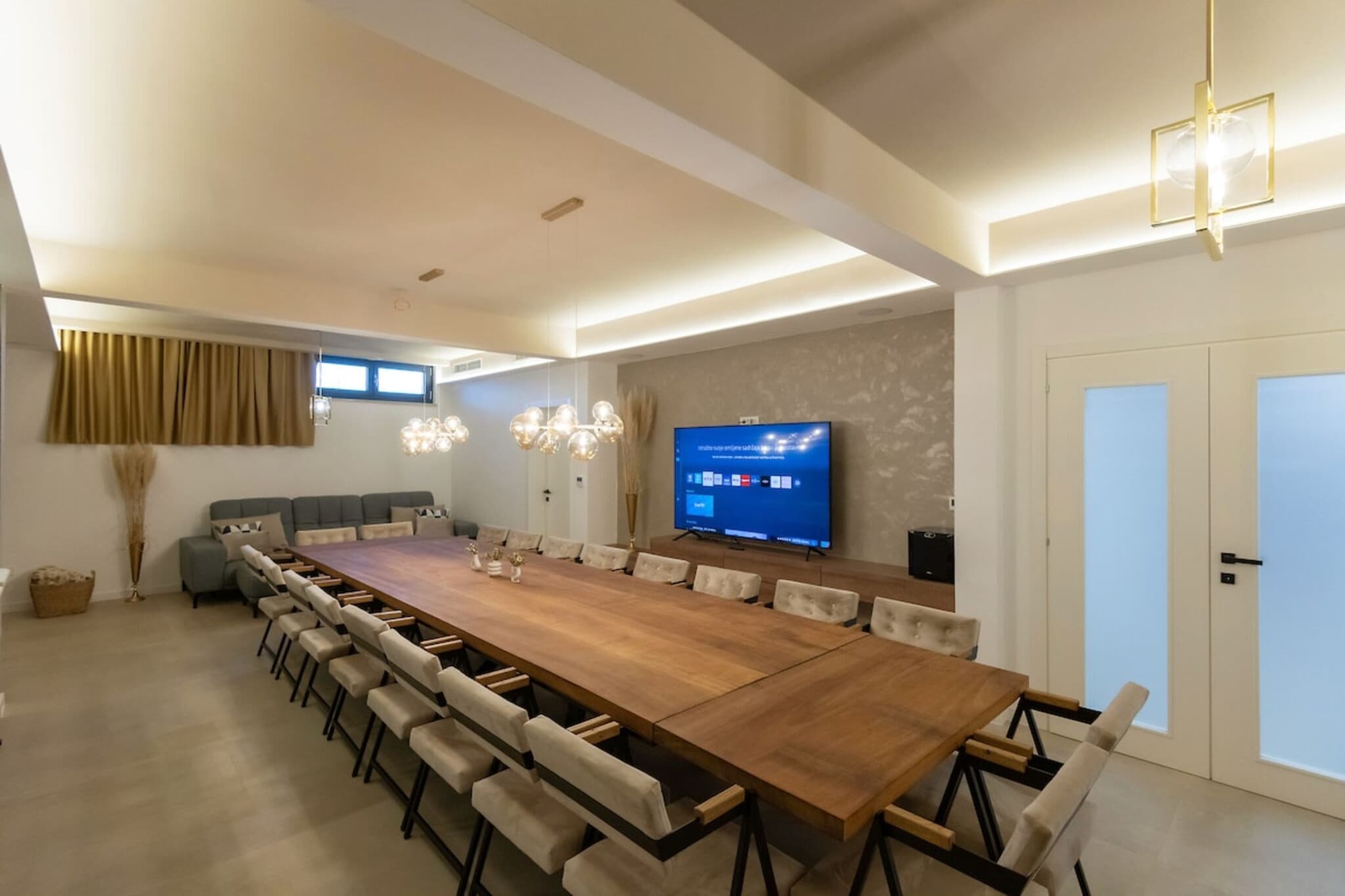 Villa Excelsior-Eetkamer