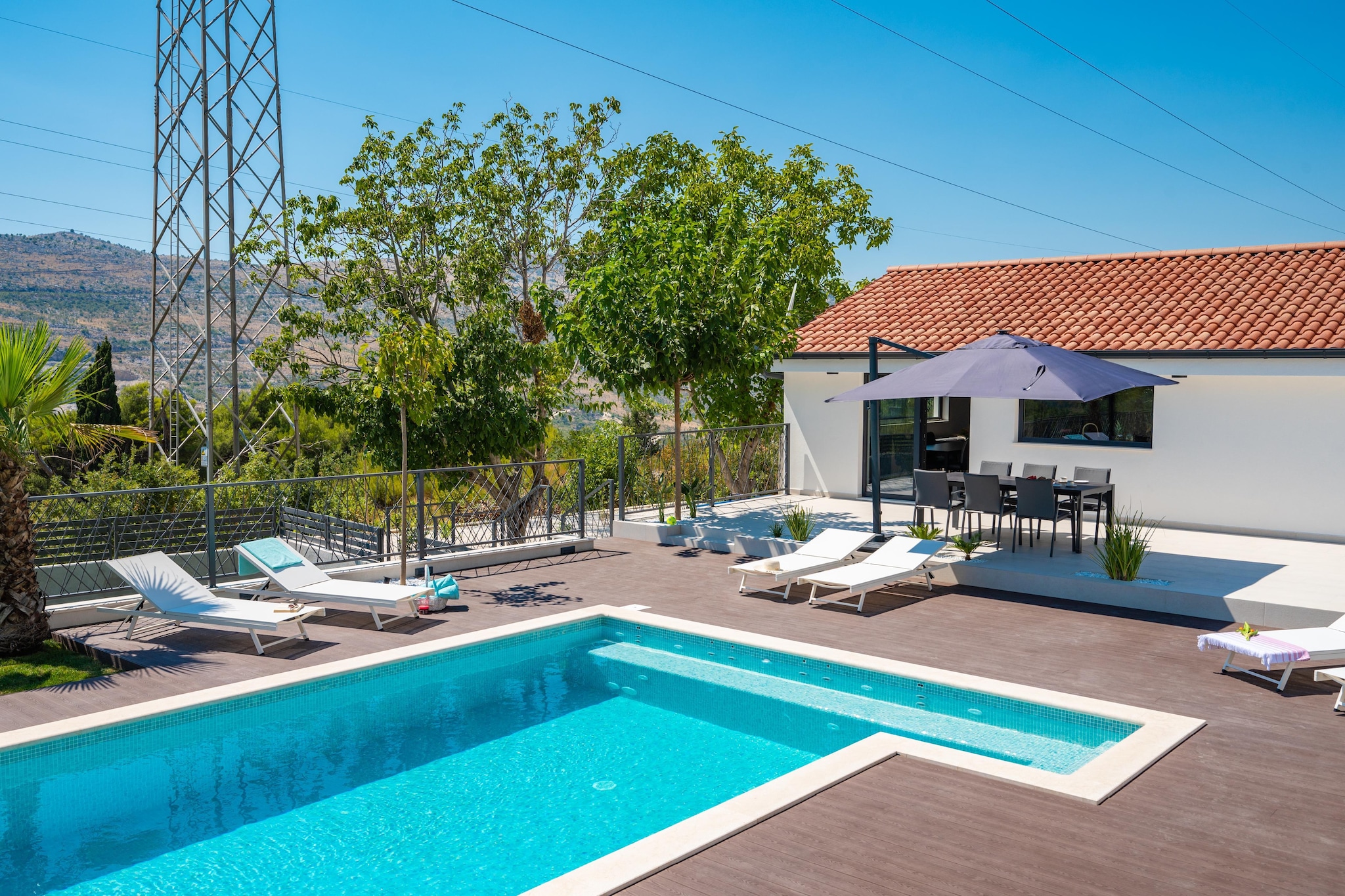 Villa Florinda with Pool near Split
