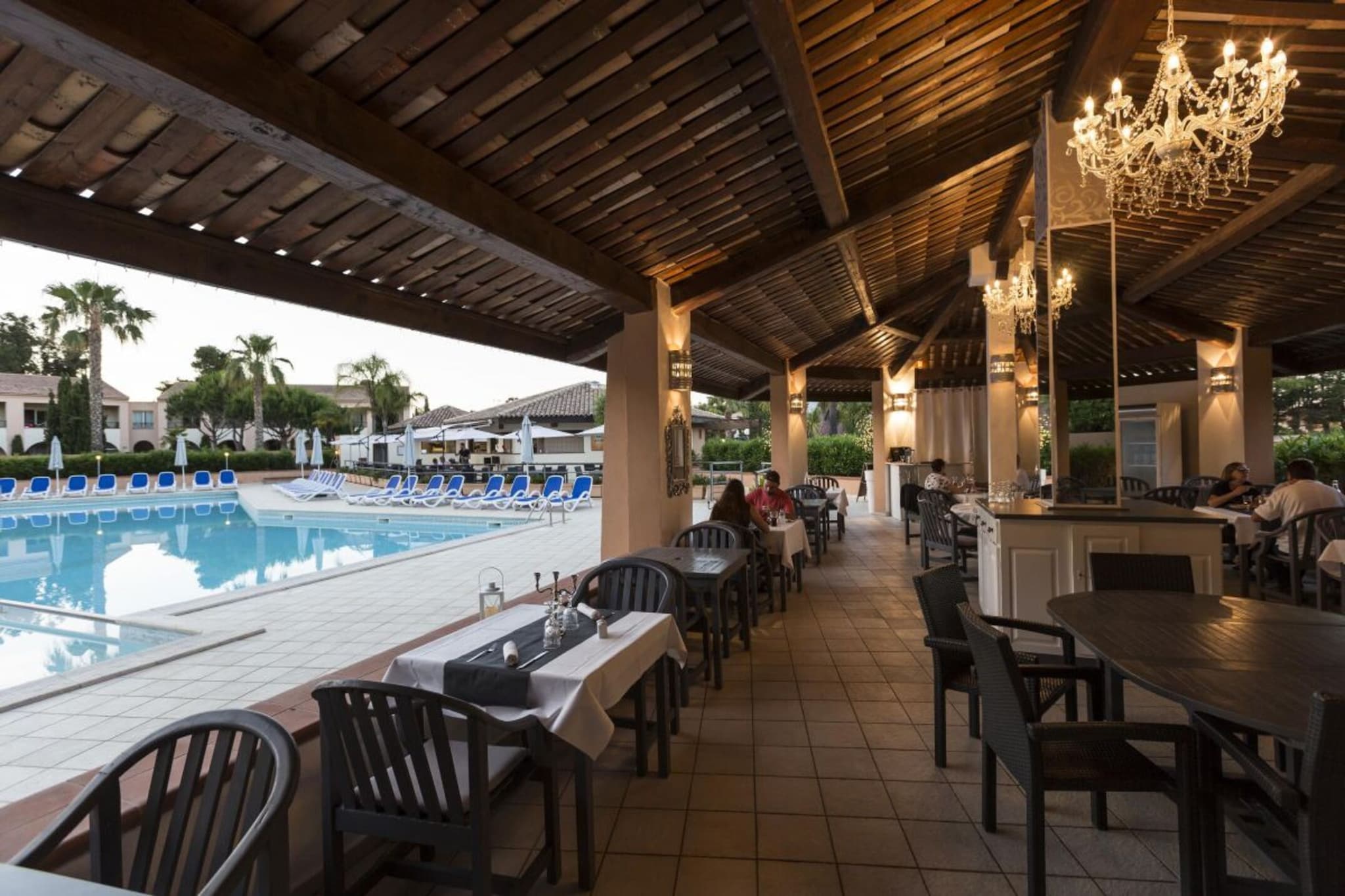 Sognu di Mare Residence TRILOCALE MEZZ 4/6 persone-Terrasbalkon