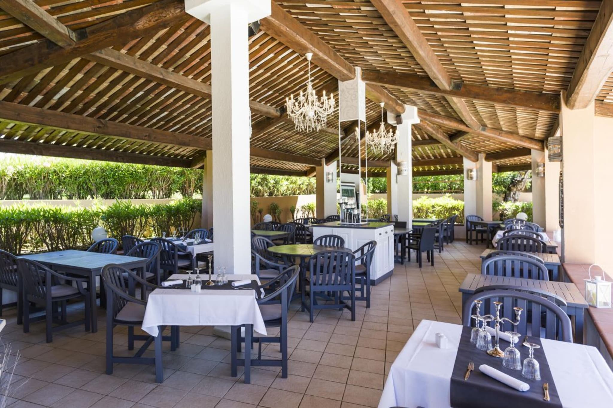 Sognu di Mare Residence BILOCALE/6 TRILOCALE/6 persone-Terrasbalkon