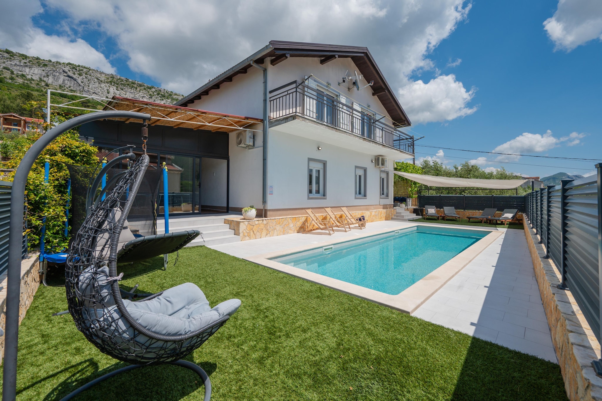 Famliy Holiday Villa near Sea