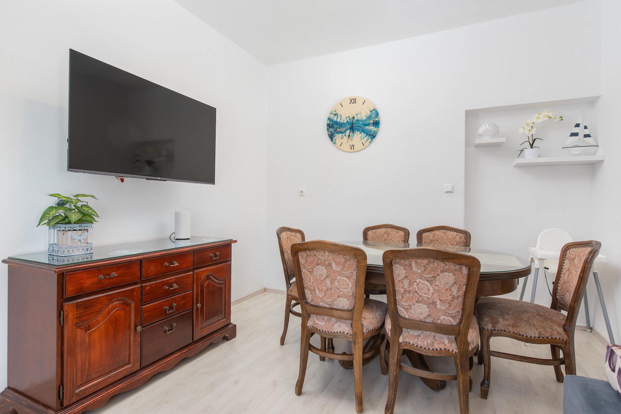 Famliy Holiday Villa near Sea