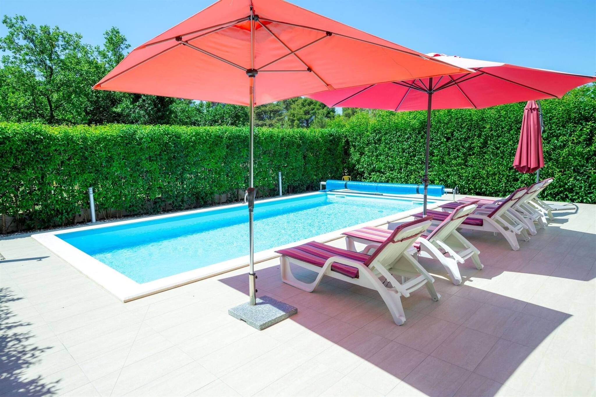 Apartment ViGo with private pool-Zwembad