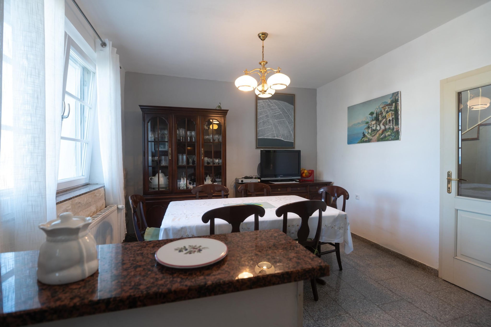 Holiday home Antonela-Eetkamer