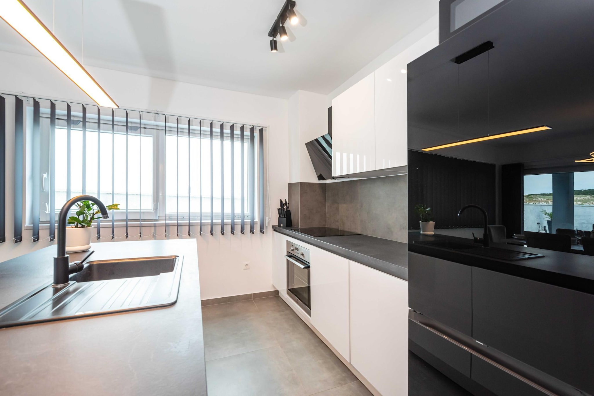 Sea view Villa Punta