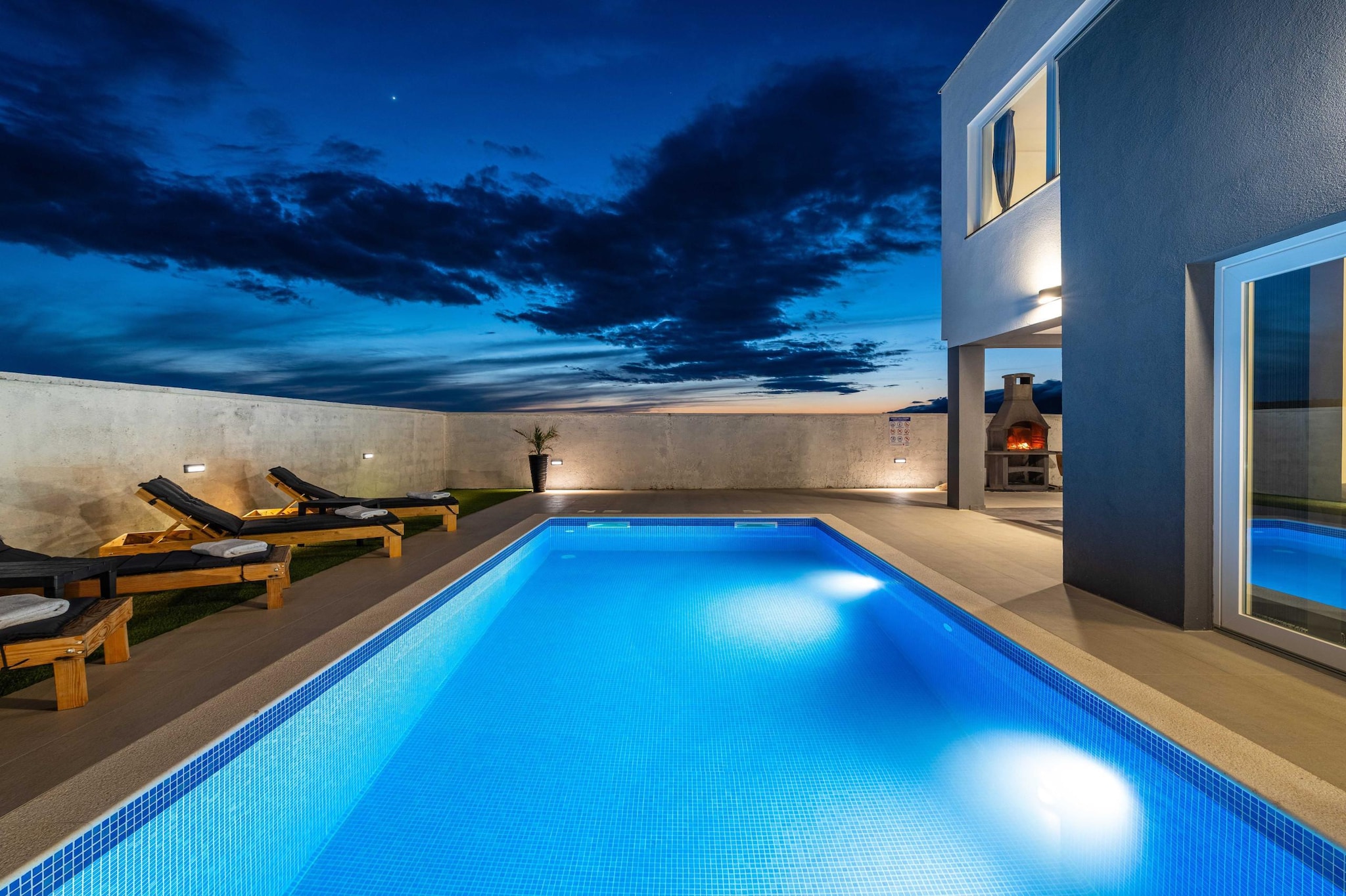 Sea view Villa Punta-Schwimmbad