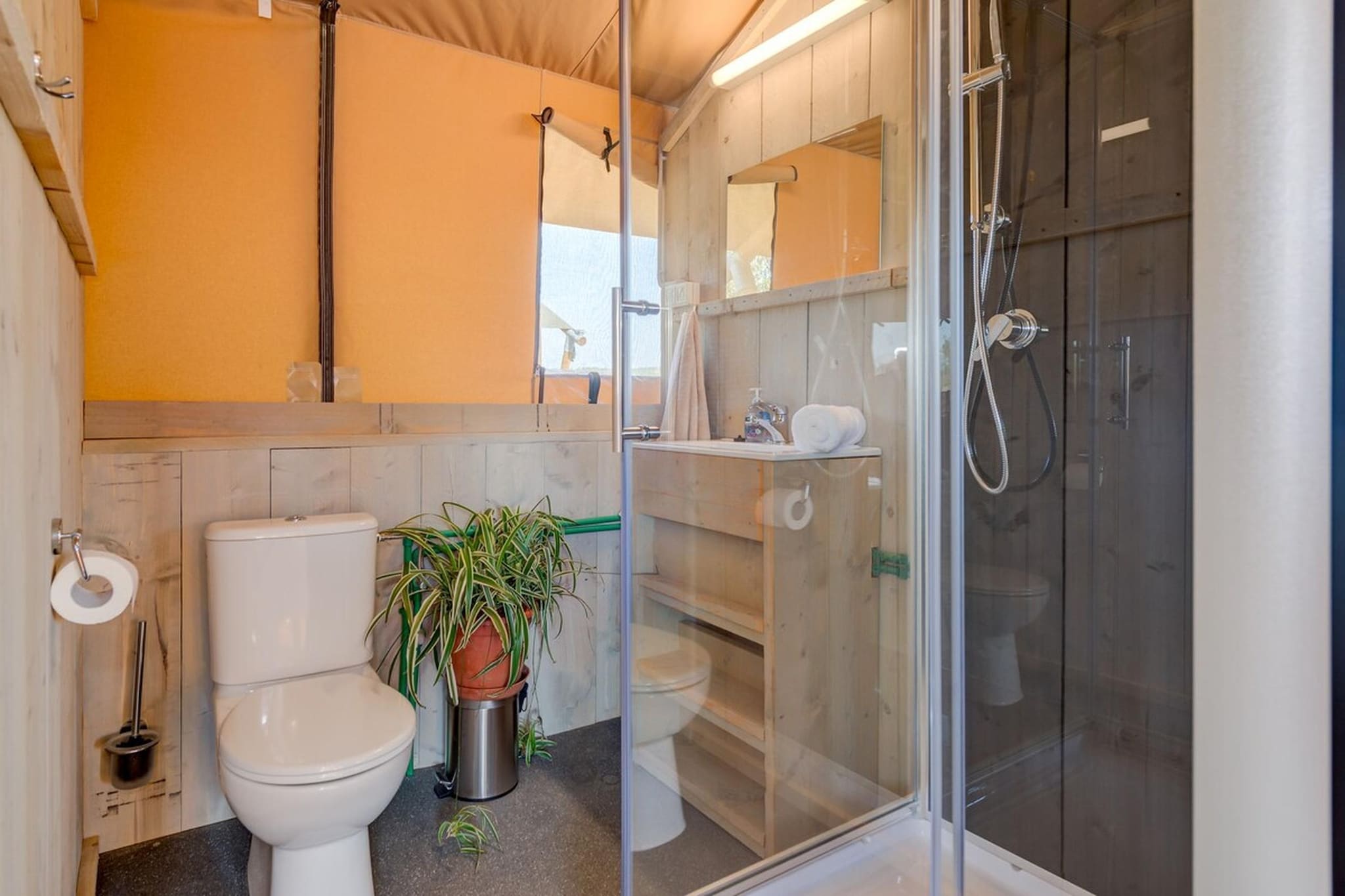 Adriatic Heritage Glamping No 2-Badezimmer