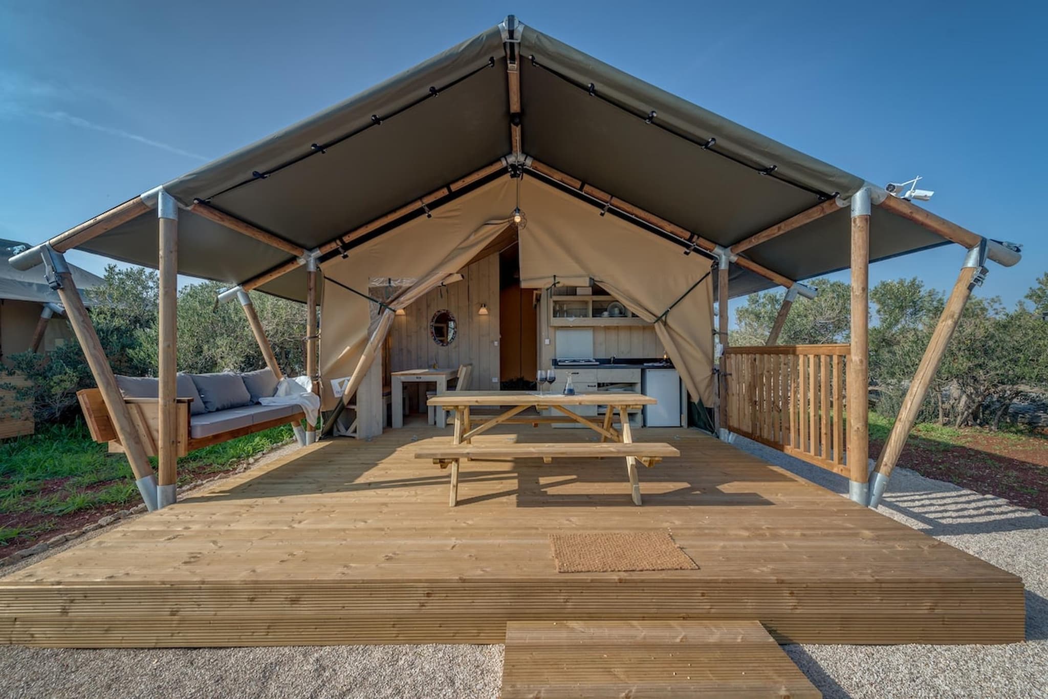 Adriatic Heritage Glamping No 2-Außenbereich Sommer
